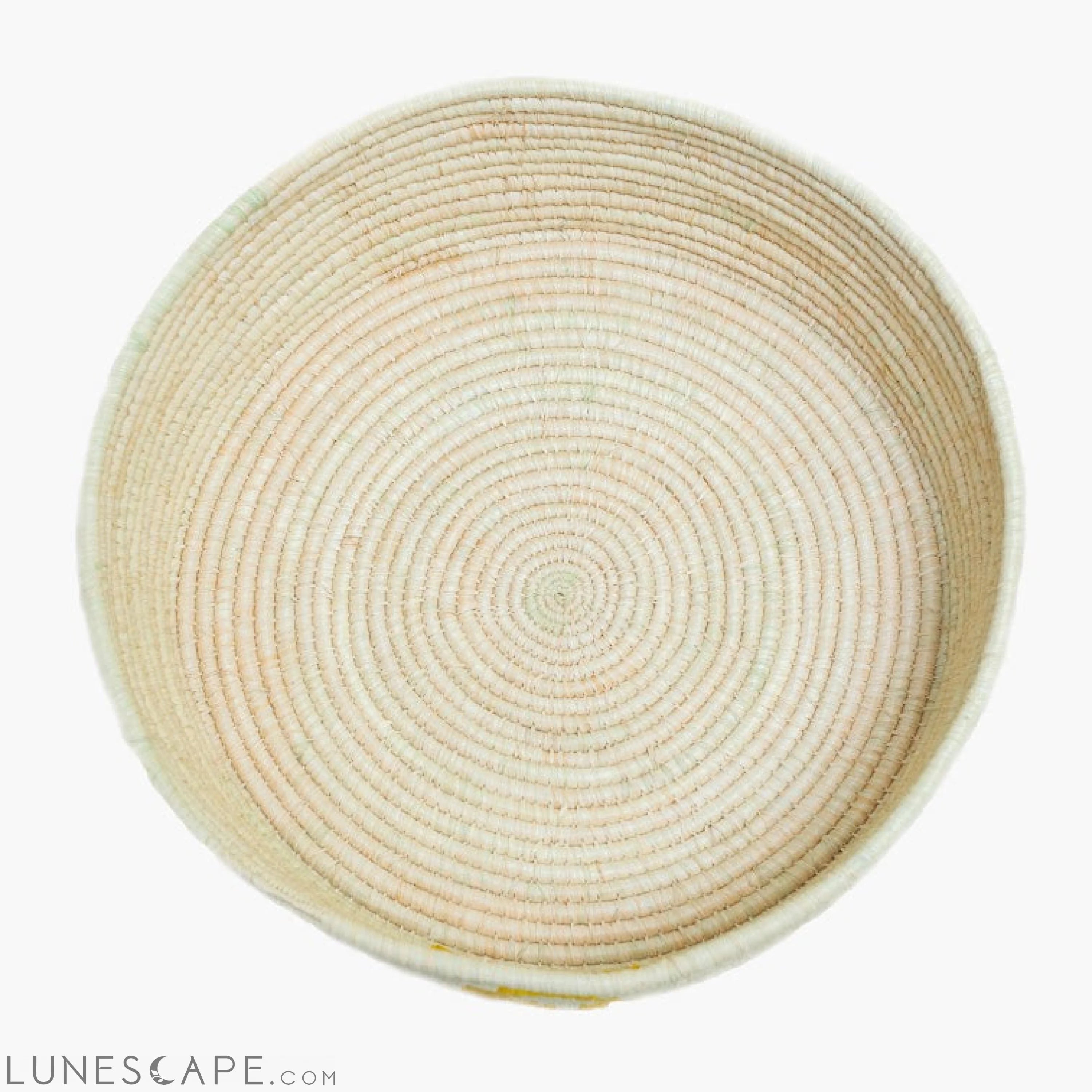 Handmade Ethically-Sourced  Pet Bed LUNESCAPE