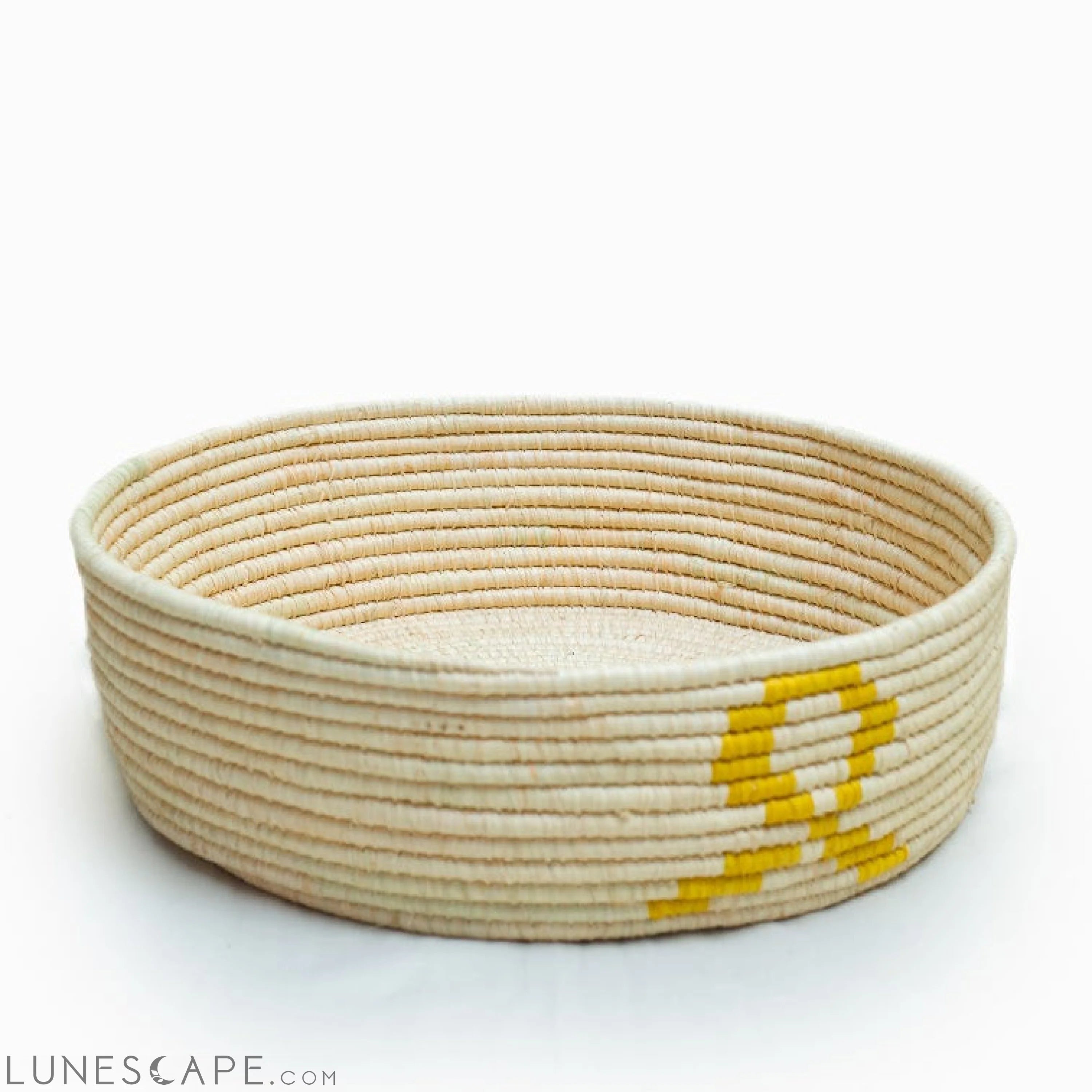 Handmade Ethically-Sourced  Pet Bed LUNESCAPE