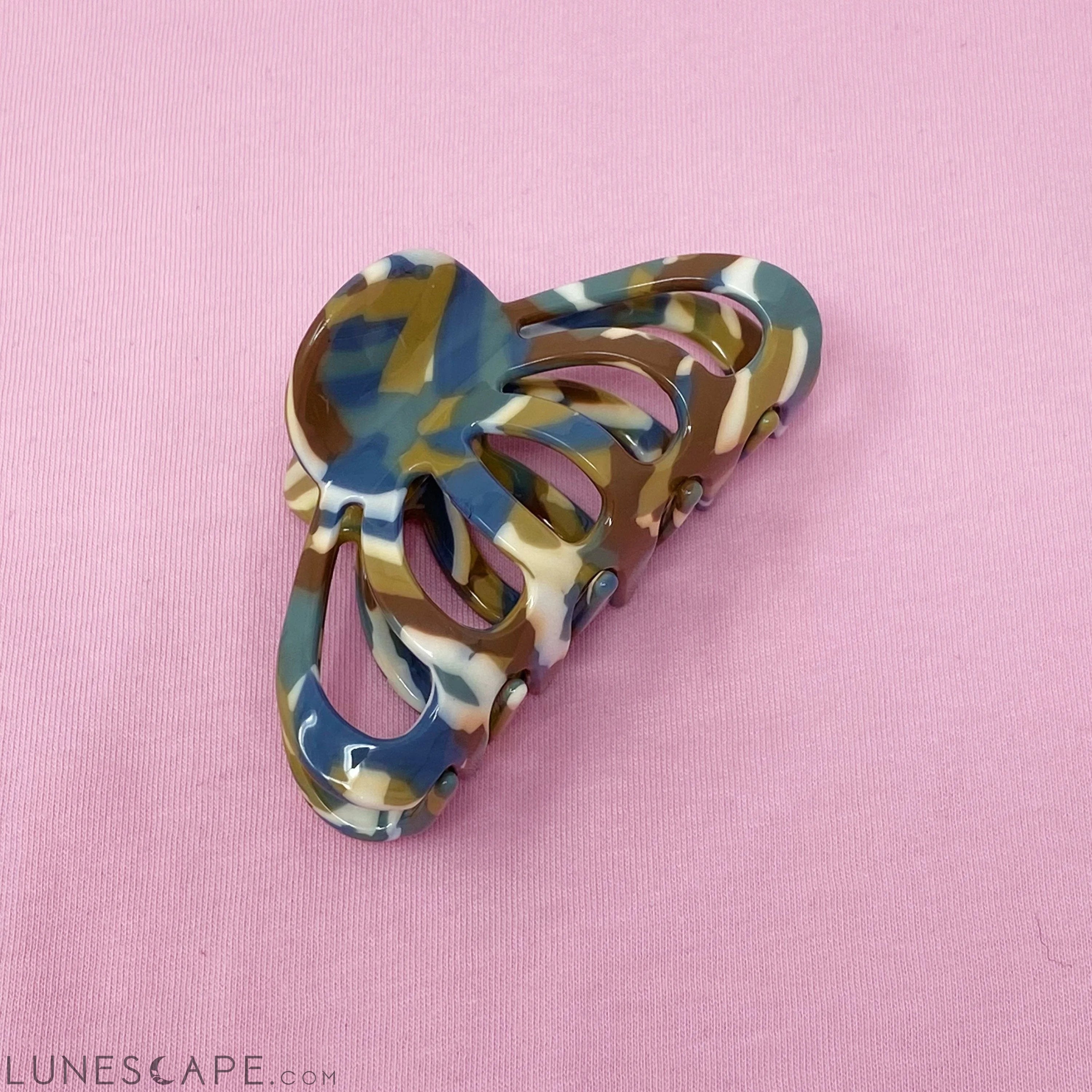 Harper Hair Claw LUNESCAPE