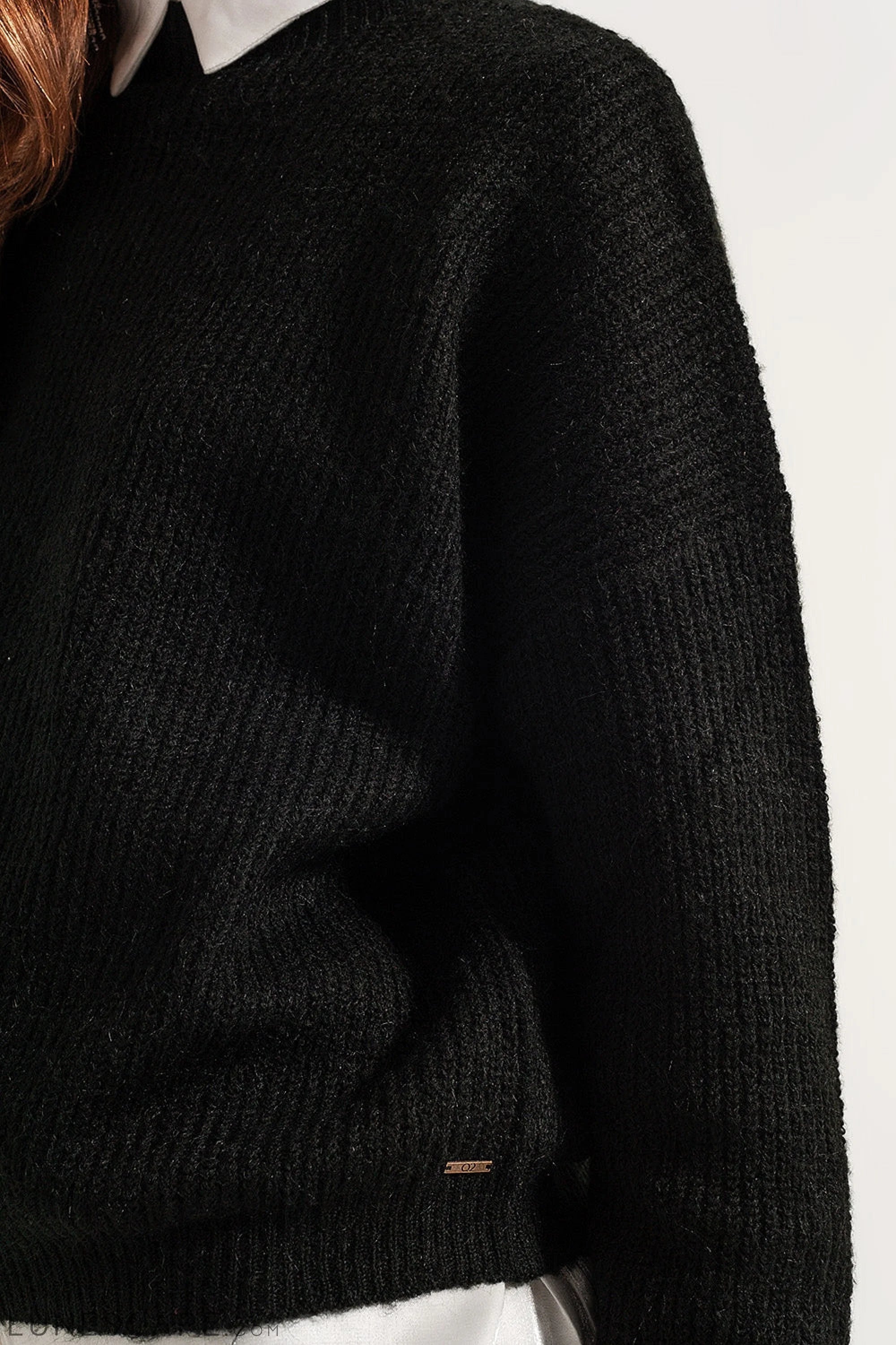 High Neck Jumper in Black LUNESCAPE