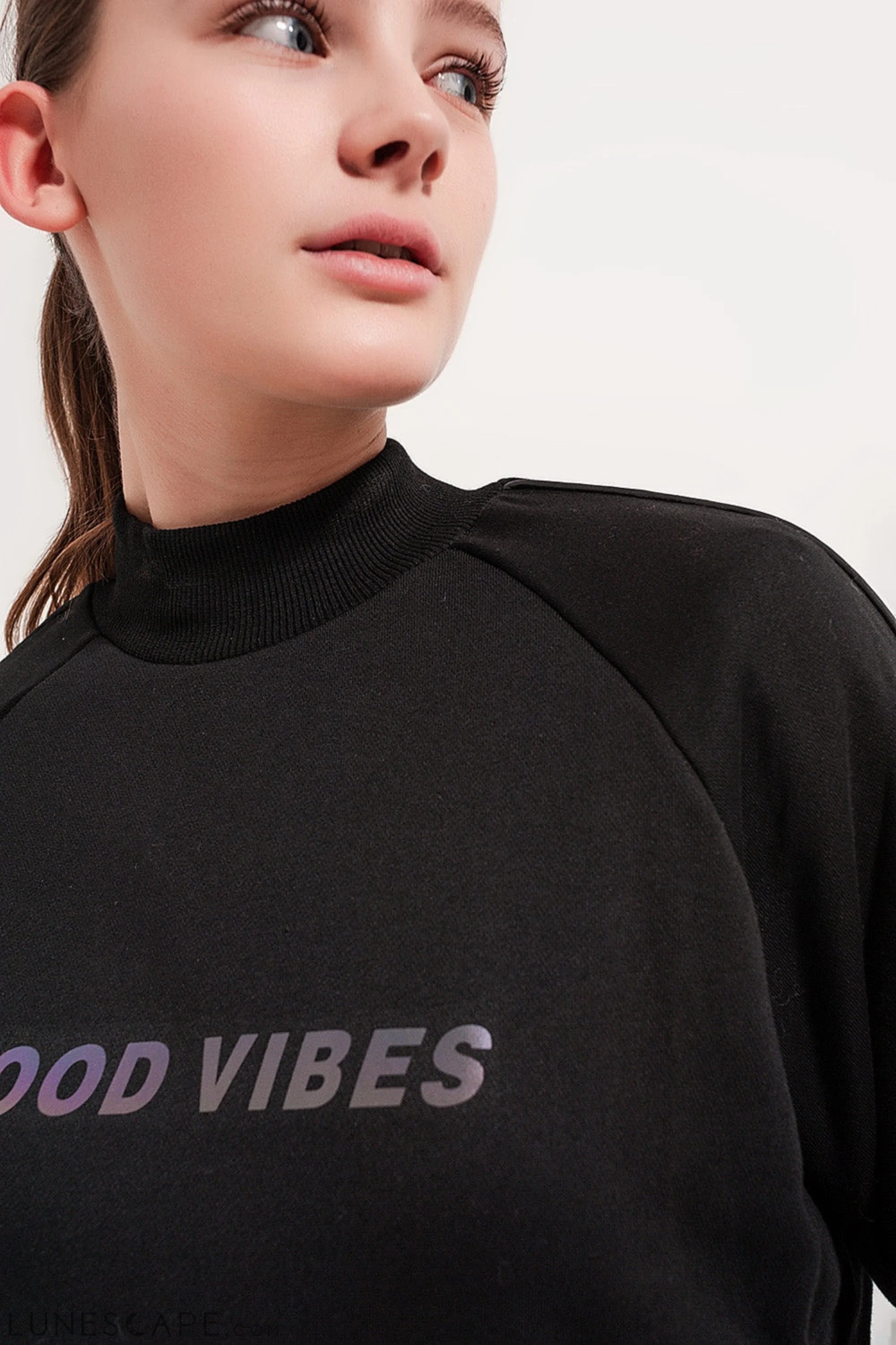 High Neck Sweatshirt in Black LUNESCAPE