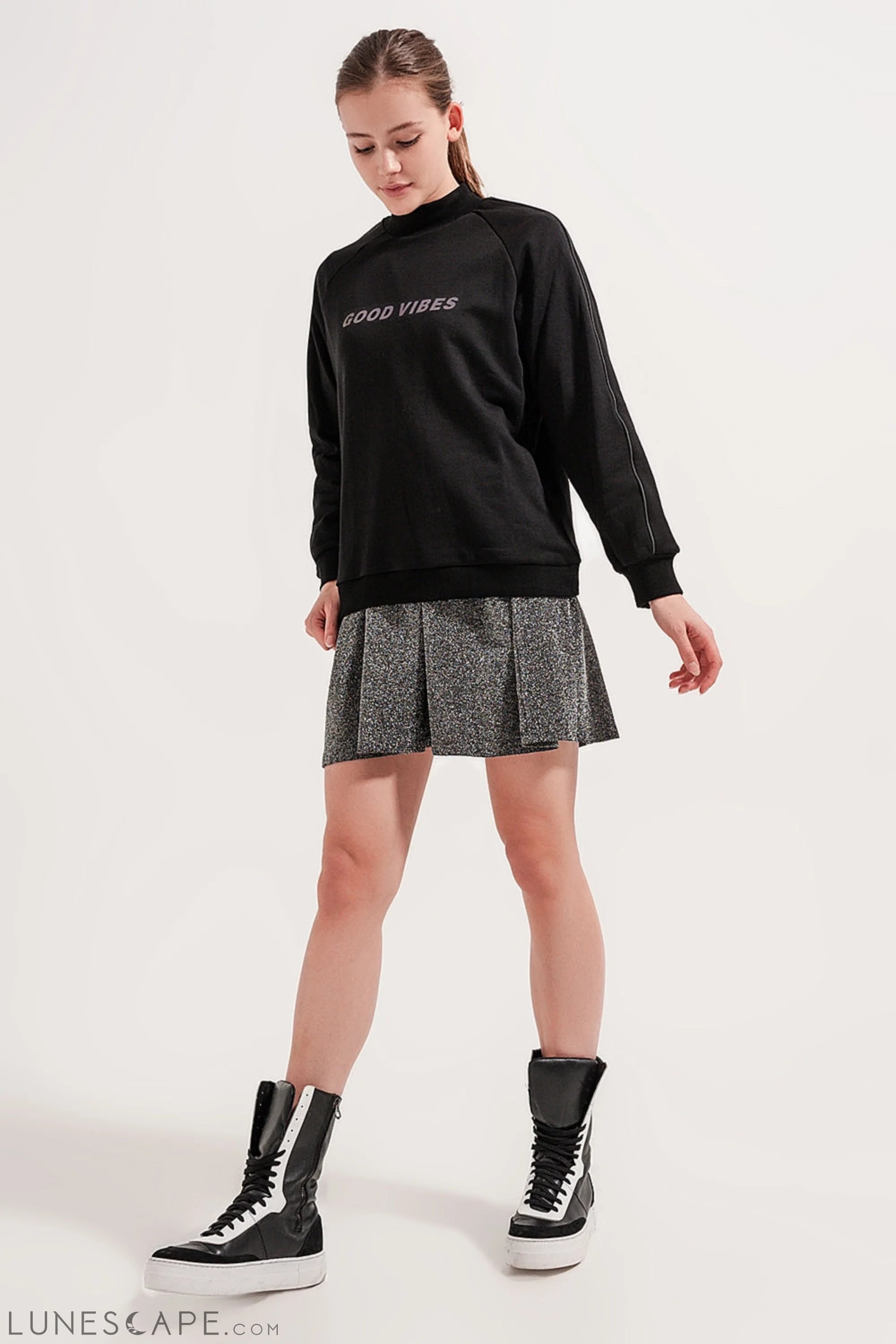 High Neck Sweatshirt in Black LUNESCAPE