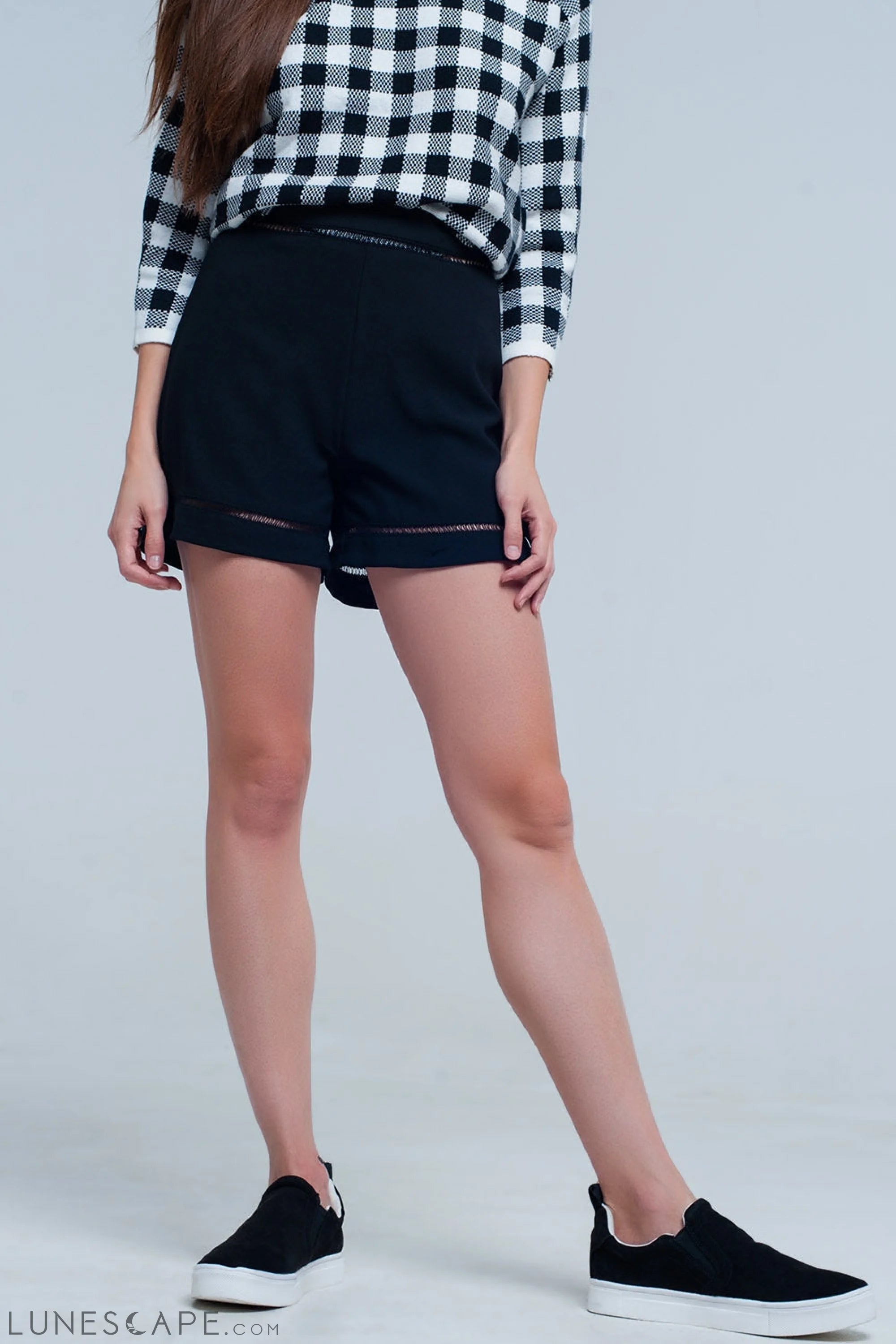 High Waist Black Short With Lace Detail LUNESCAPE