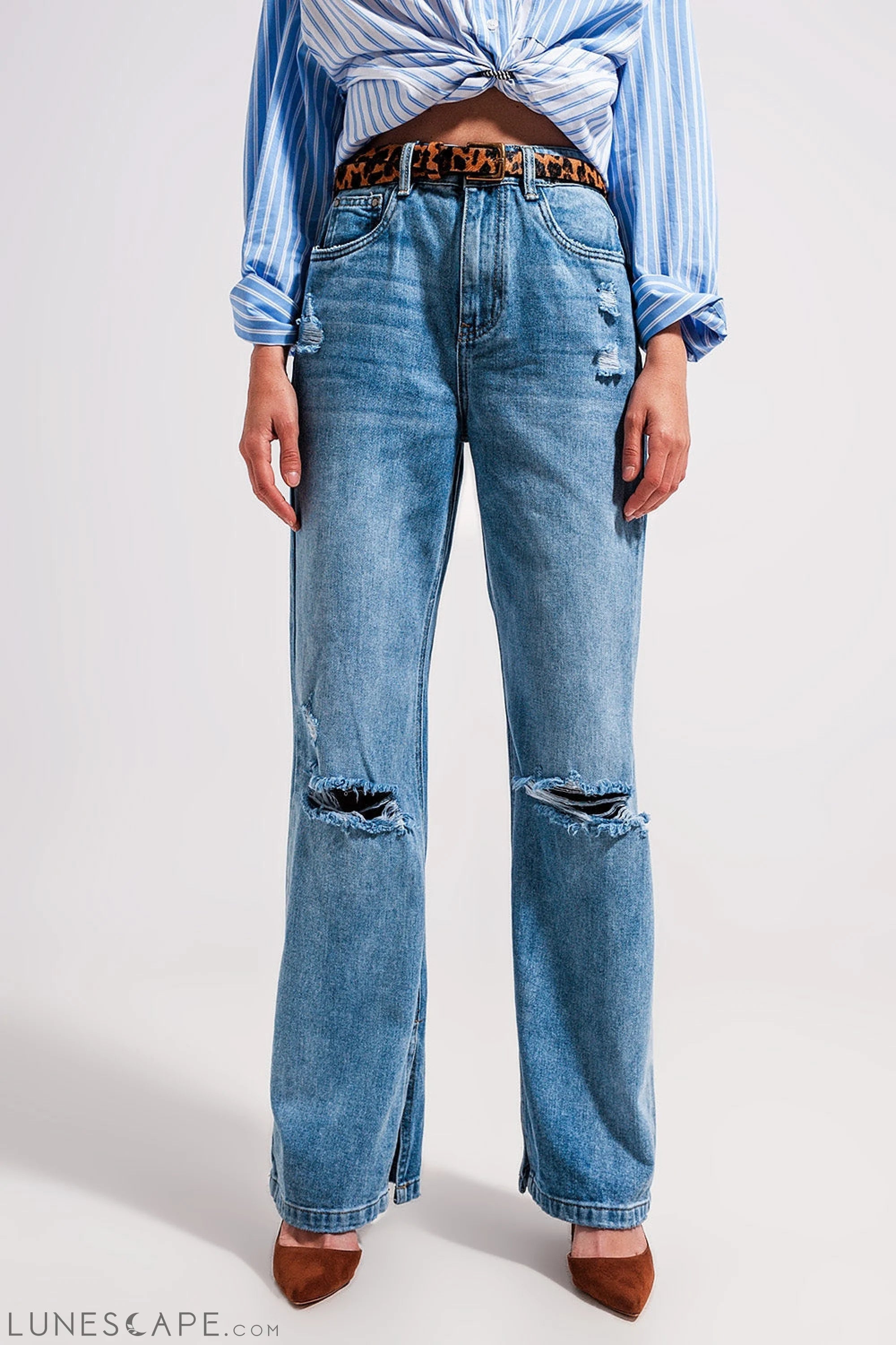 High Waist Jeans With Split Hem in Vintage Wash LUNESCAPE