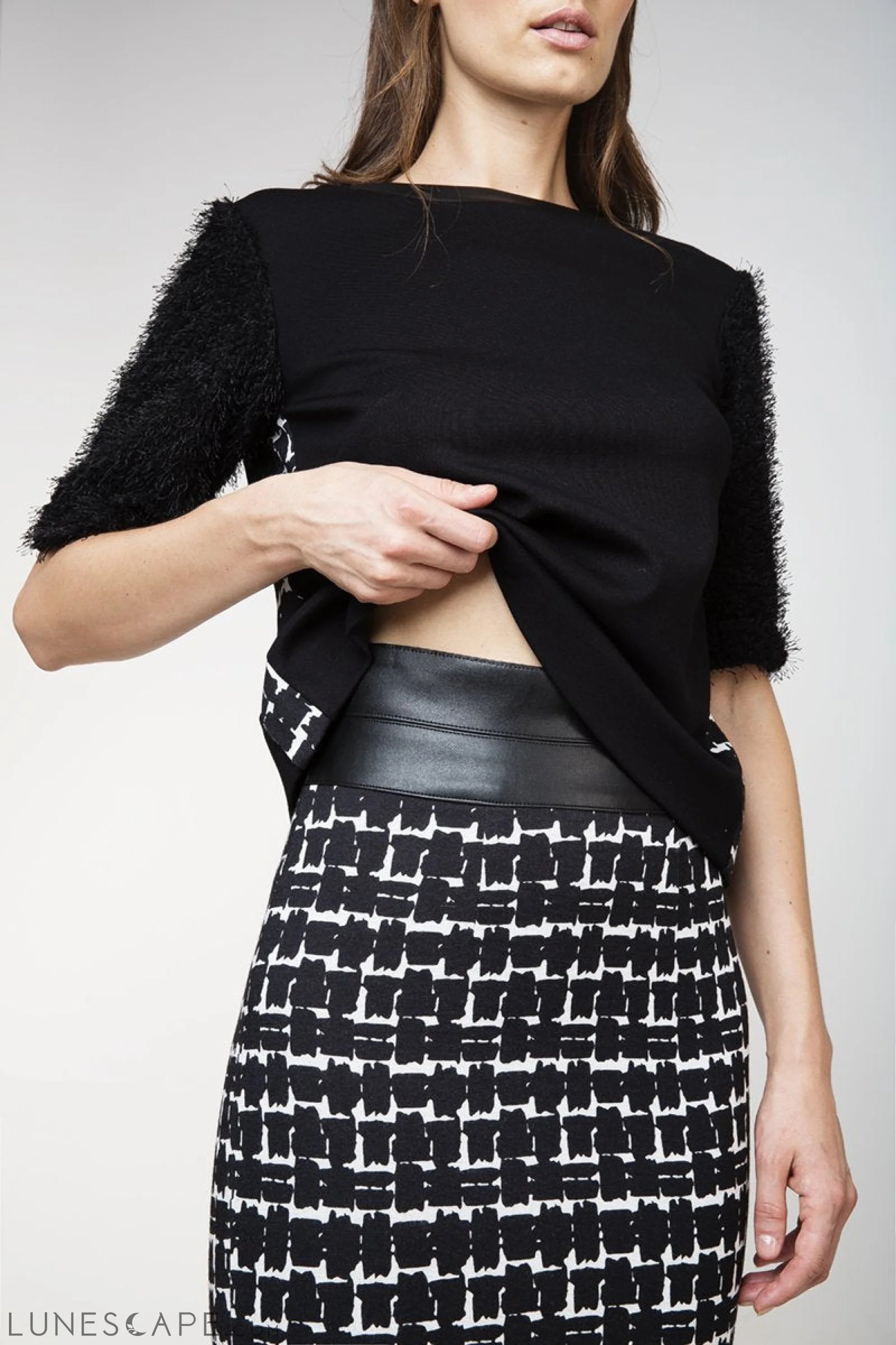 High-Waisted Midi Pencil Skirt LUNESCAPE