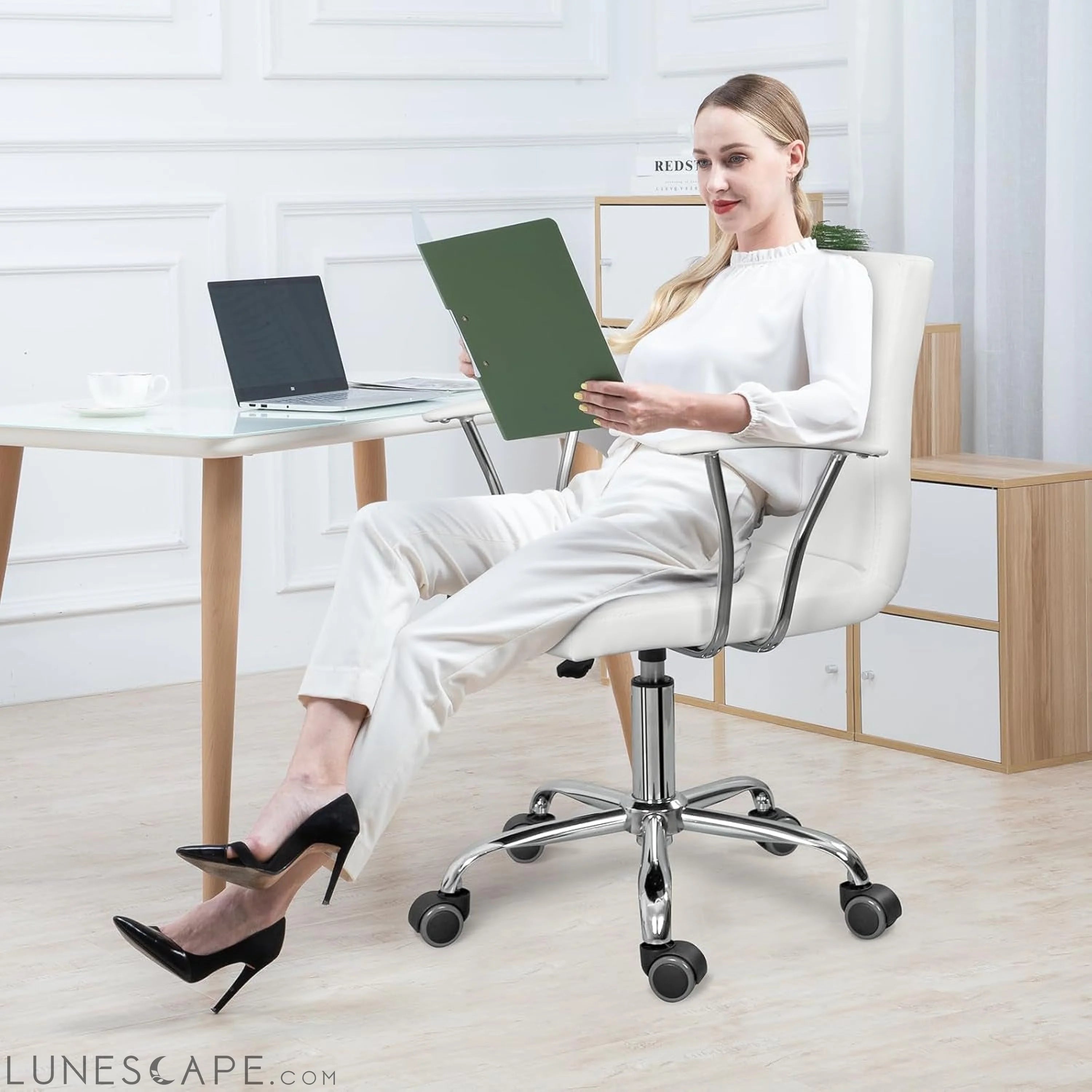 Home Office Desk Chair with Armrest and Wheels, Modern PU Leather LUNESCAPE