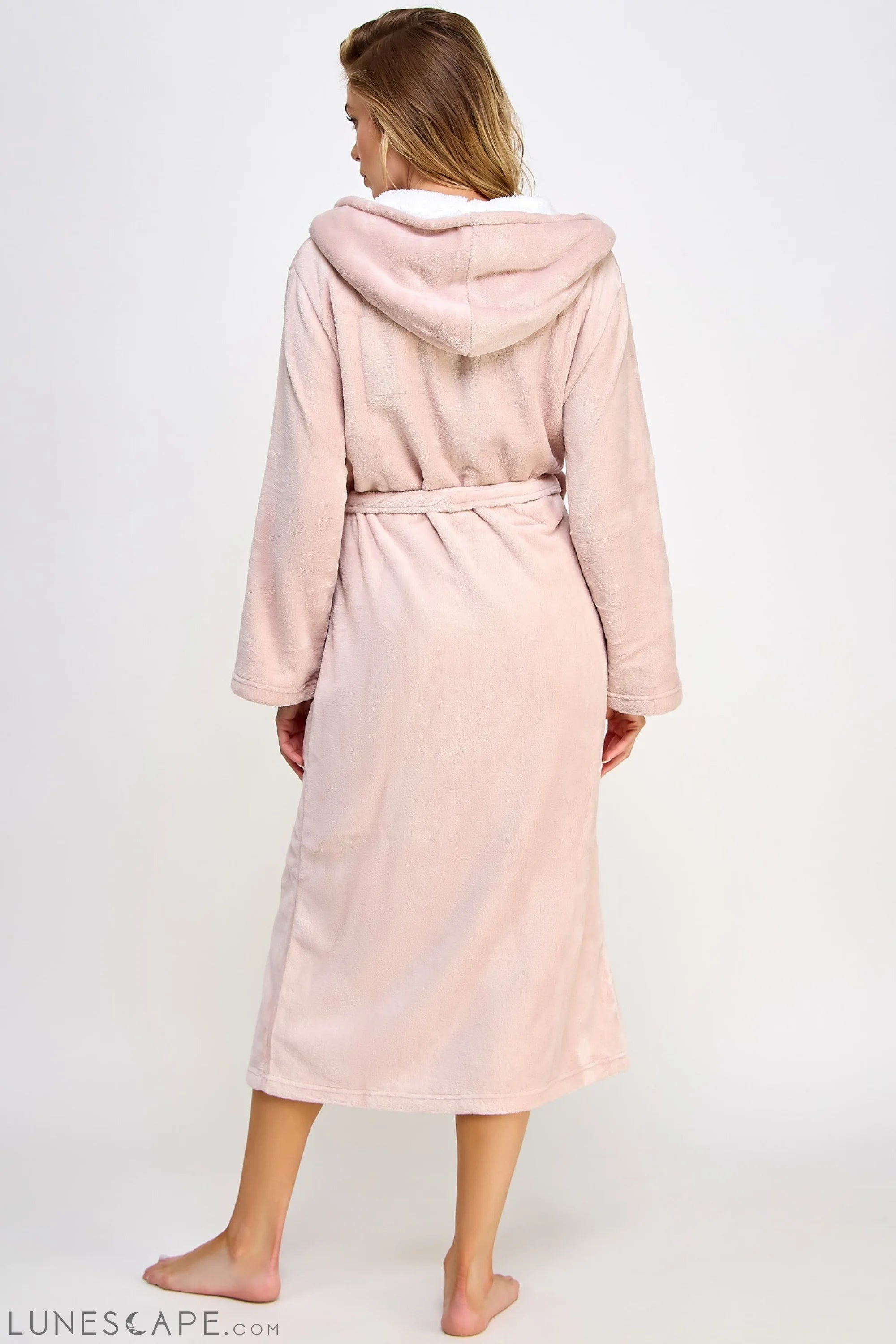 Janette Robe LUNESCAPE