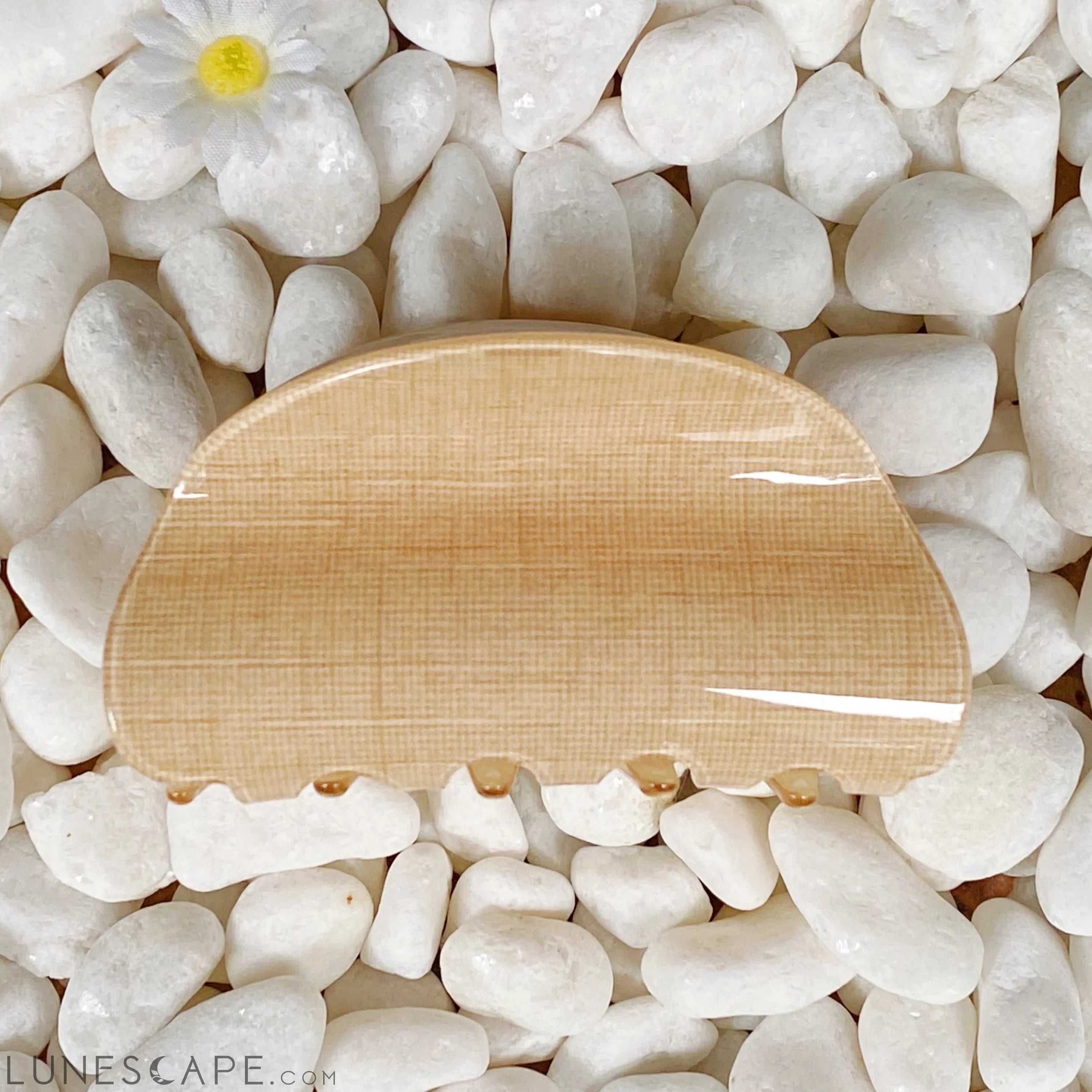 Jasmine Hair Claw LUNESCAPE