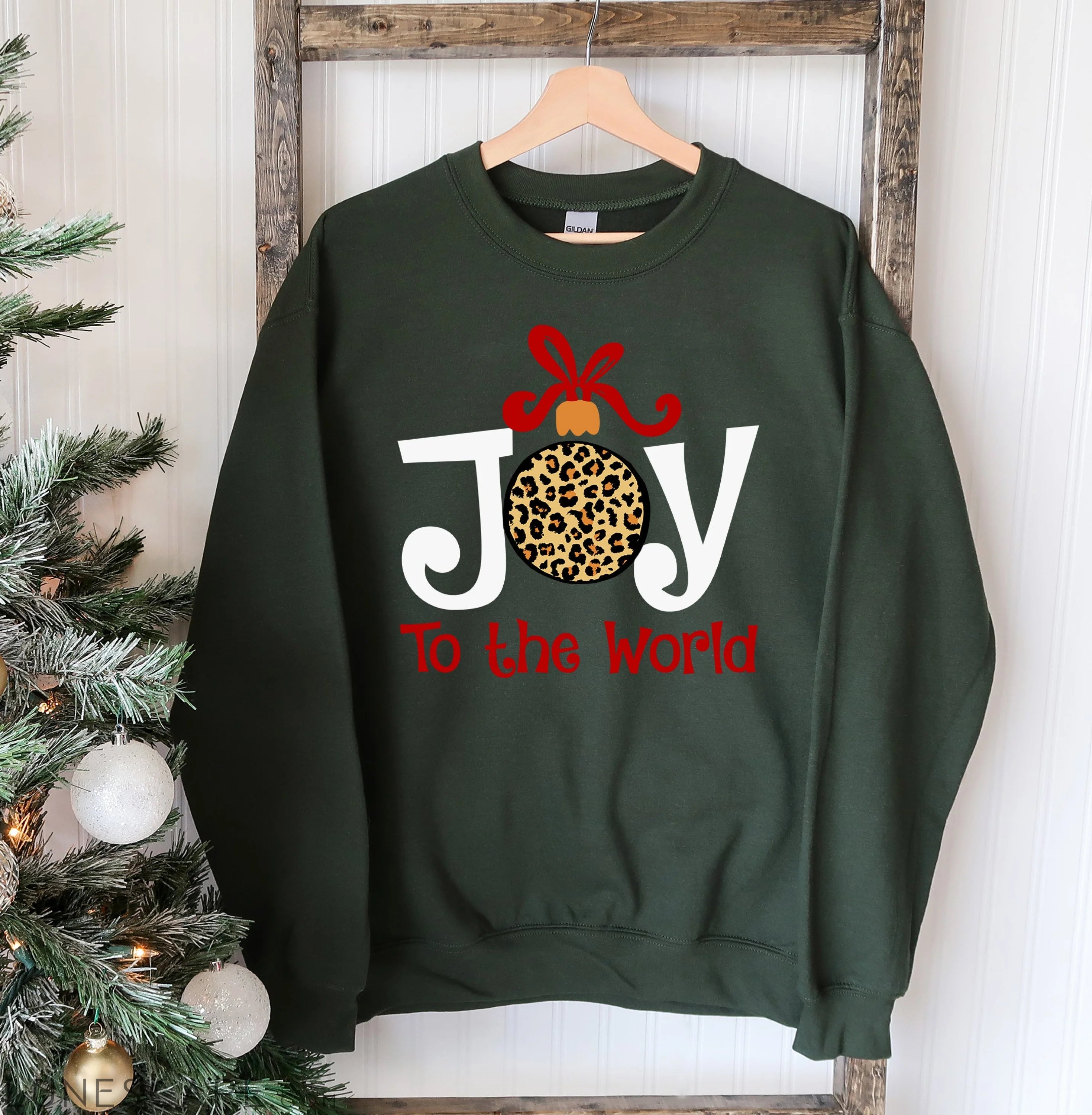 Joy To The World Christmas Sweatshirt LUNESCAPE