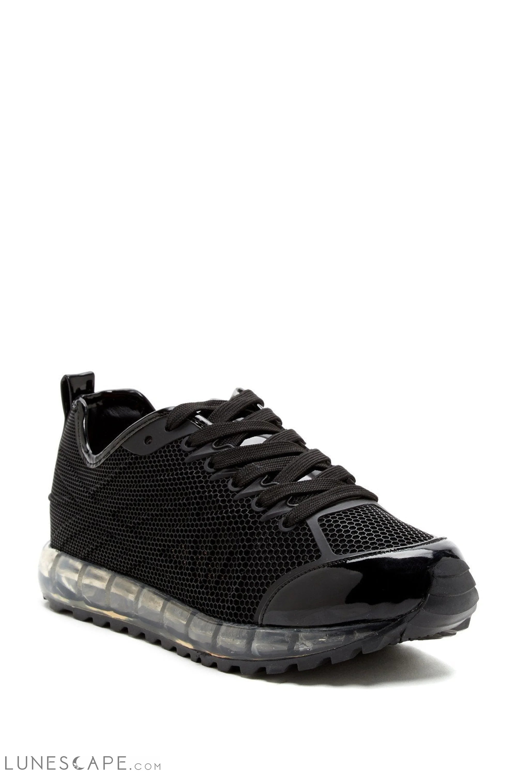 KADIJAH Womens Black Low-Top Sneaker LUNESCAPE