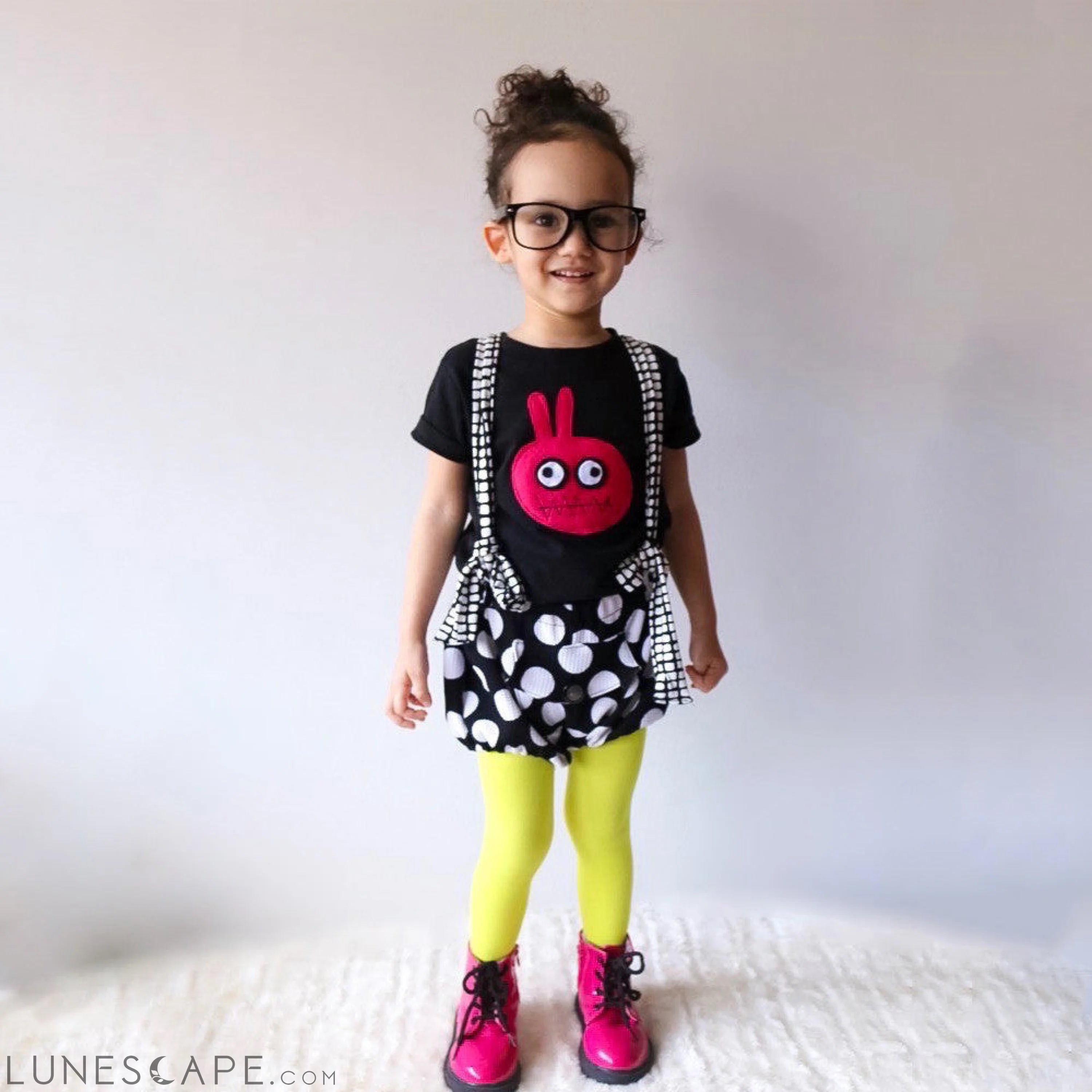 Kids T-Shirt - Bunny Monster - Mi Cielo X Matthew Langille LUNESCAPE