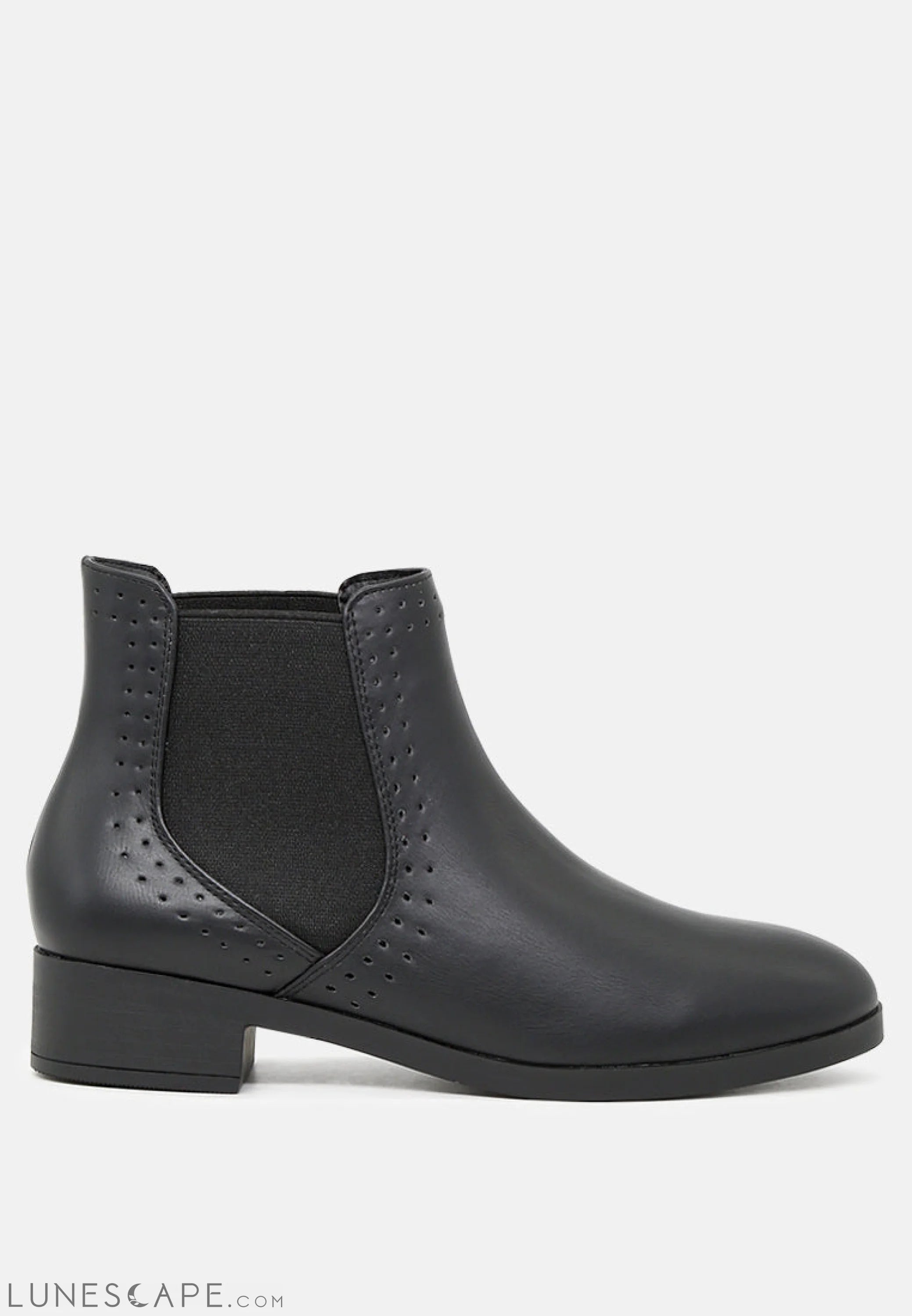 Kimberly Chelsea Boots LUNESCAPE