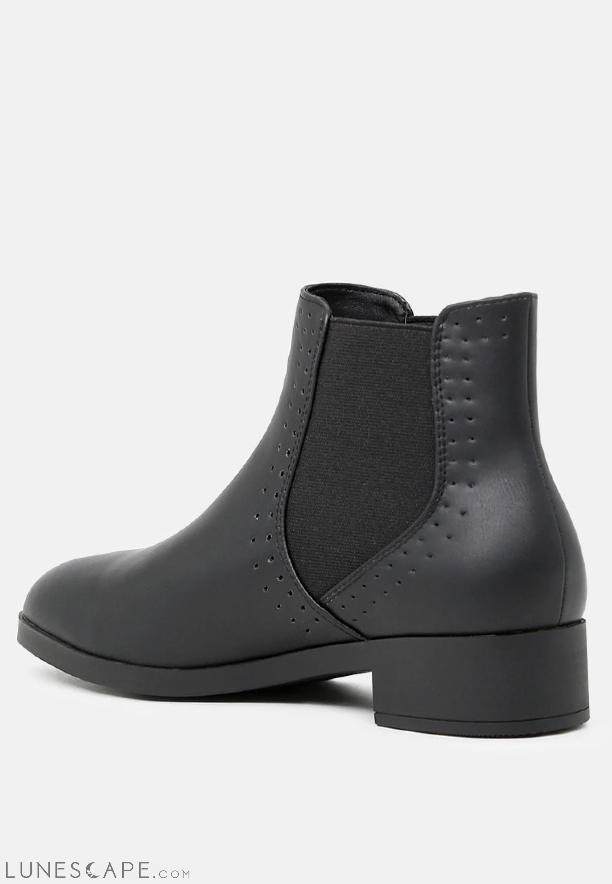 Kimberly Chelsea Boots LUNESCAPE