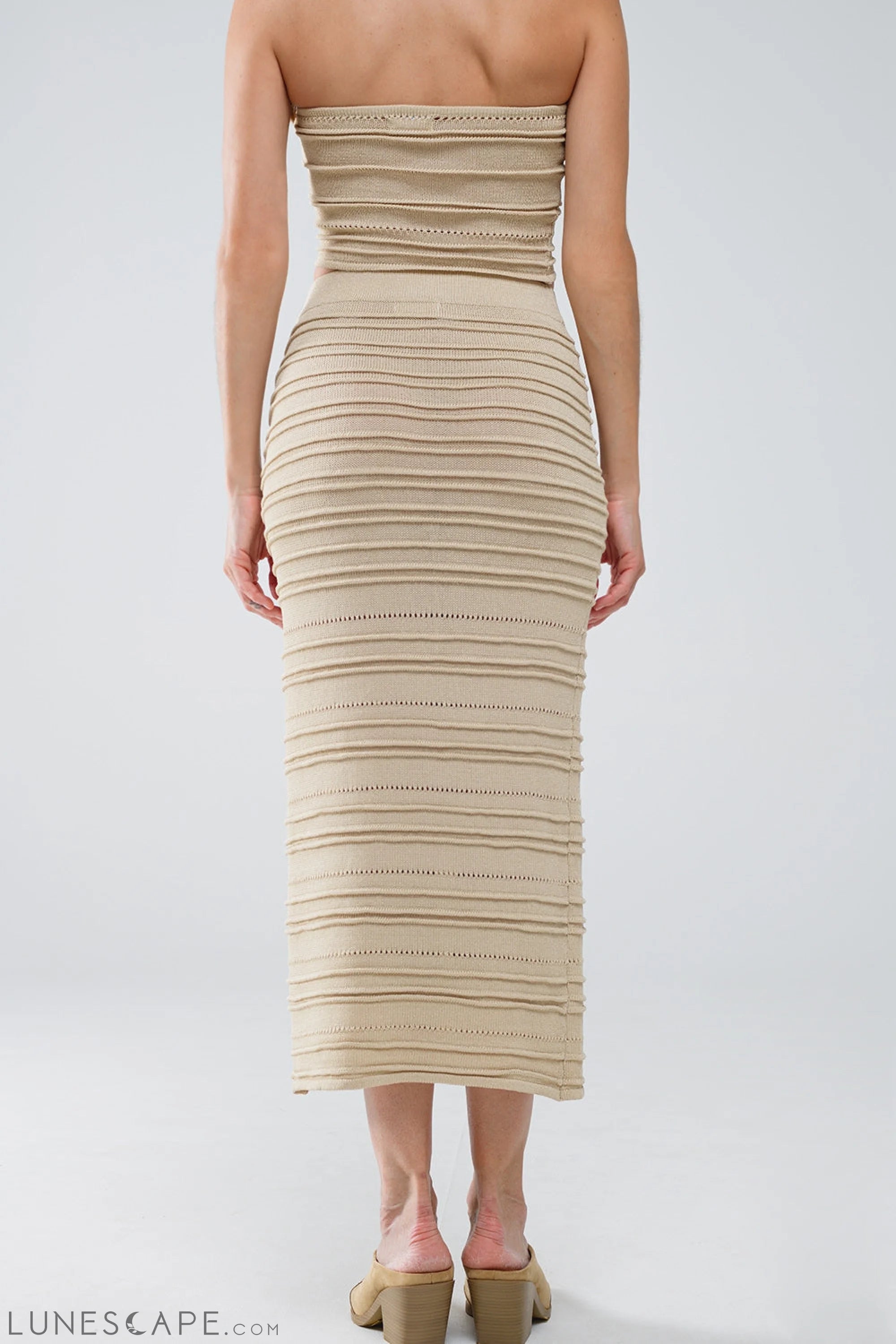 Knitted Midi Pencil Skirt in Beige One Color / One Size Women’s Fashion - Women’s Clothing - Dress - Sleeveless Dress