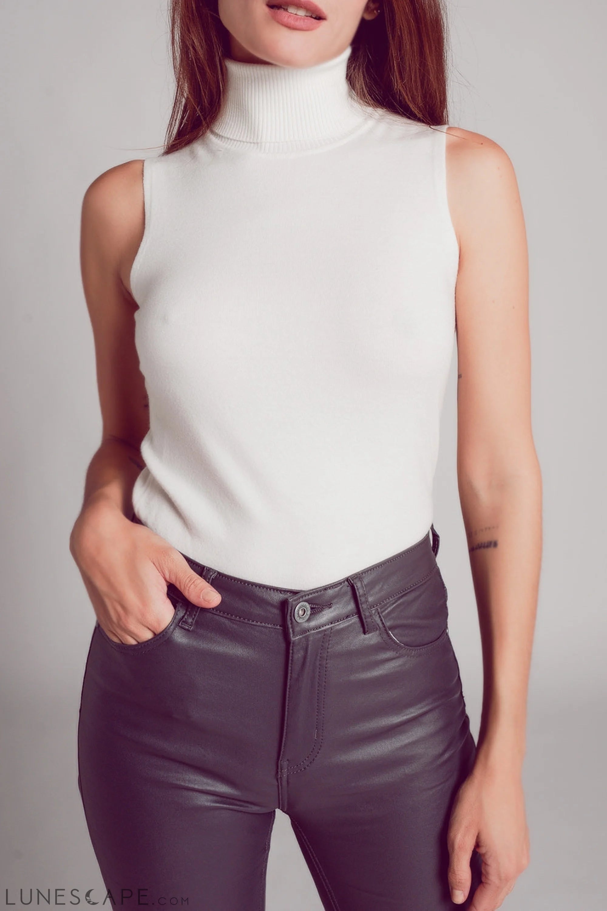 Knitted Tank Jumper in Cream LUNESCAPE
