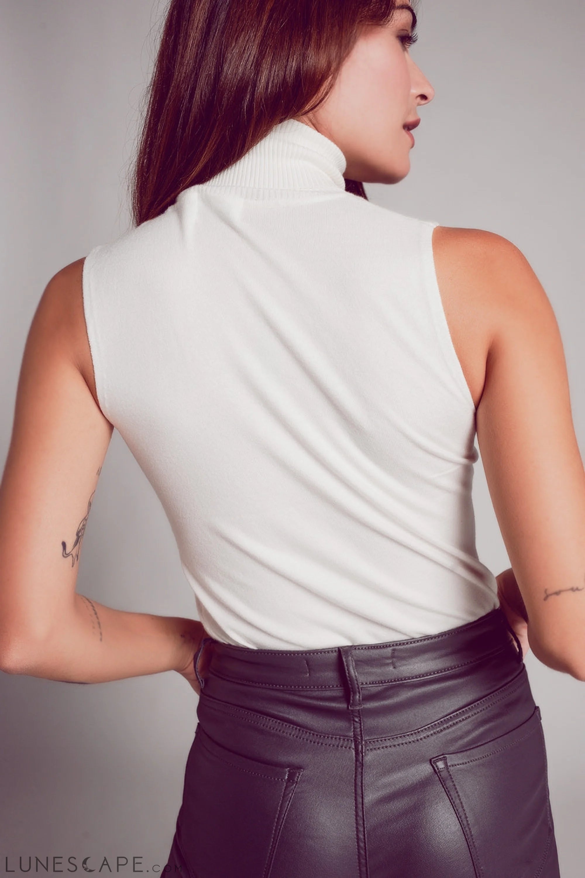 Knitted Tank Jumper in Cream LUNESCAPE