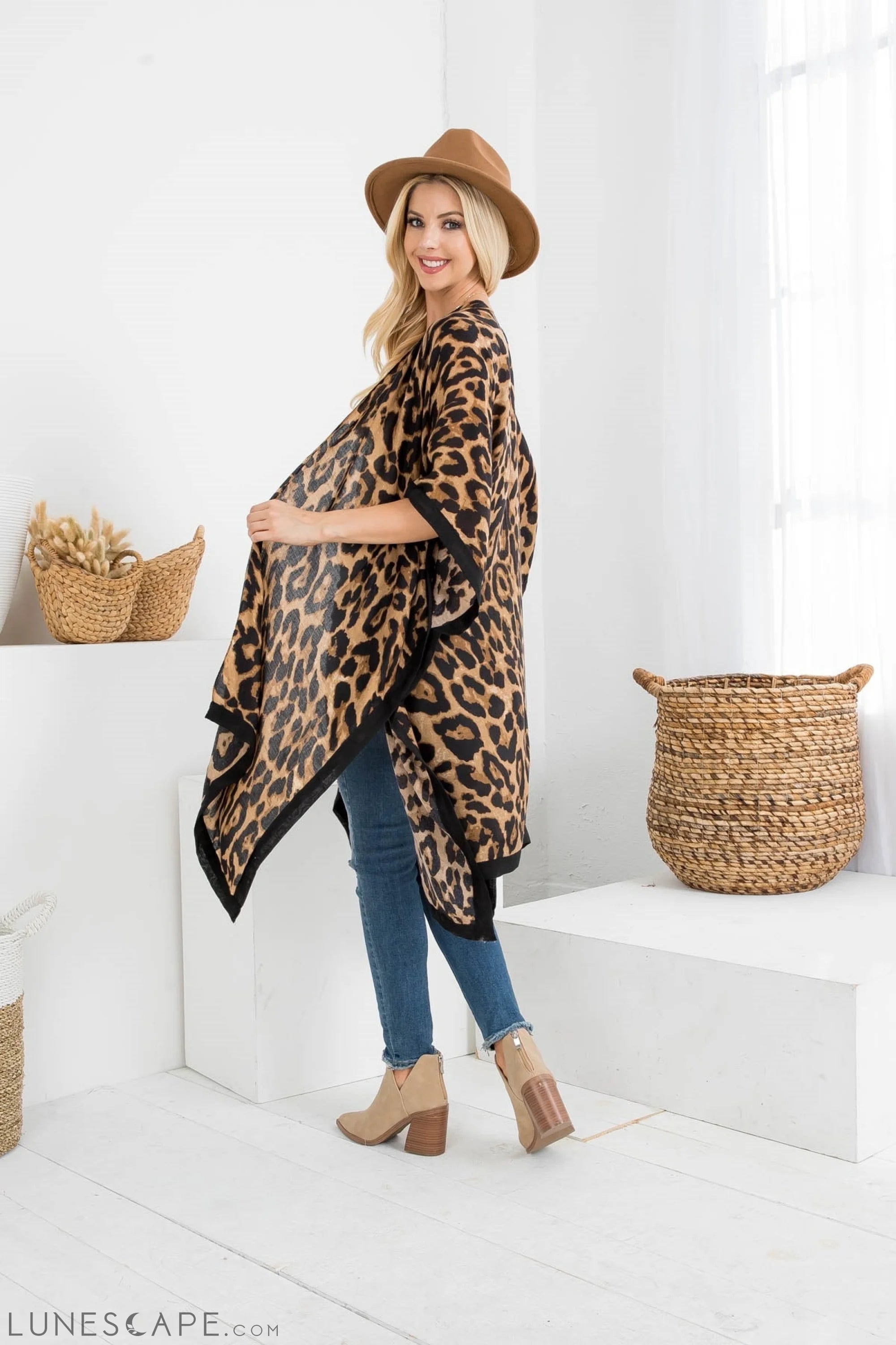 Leopard Open Front Kimono LUNESCAPE