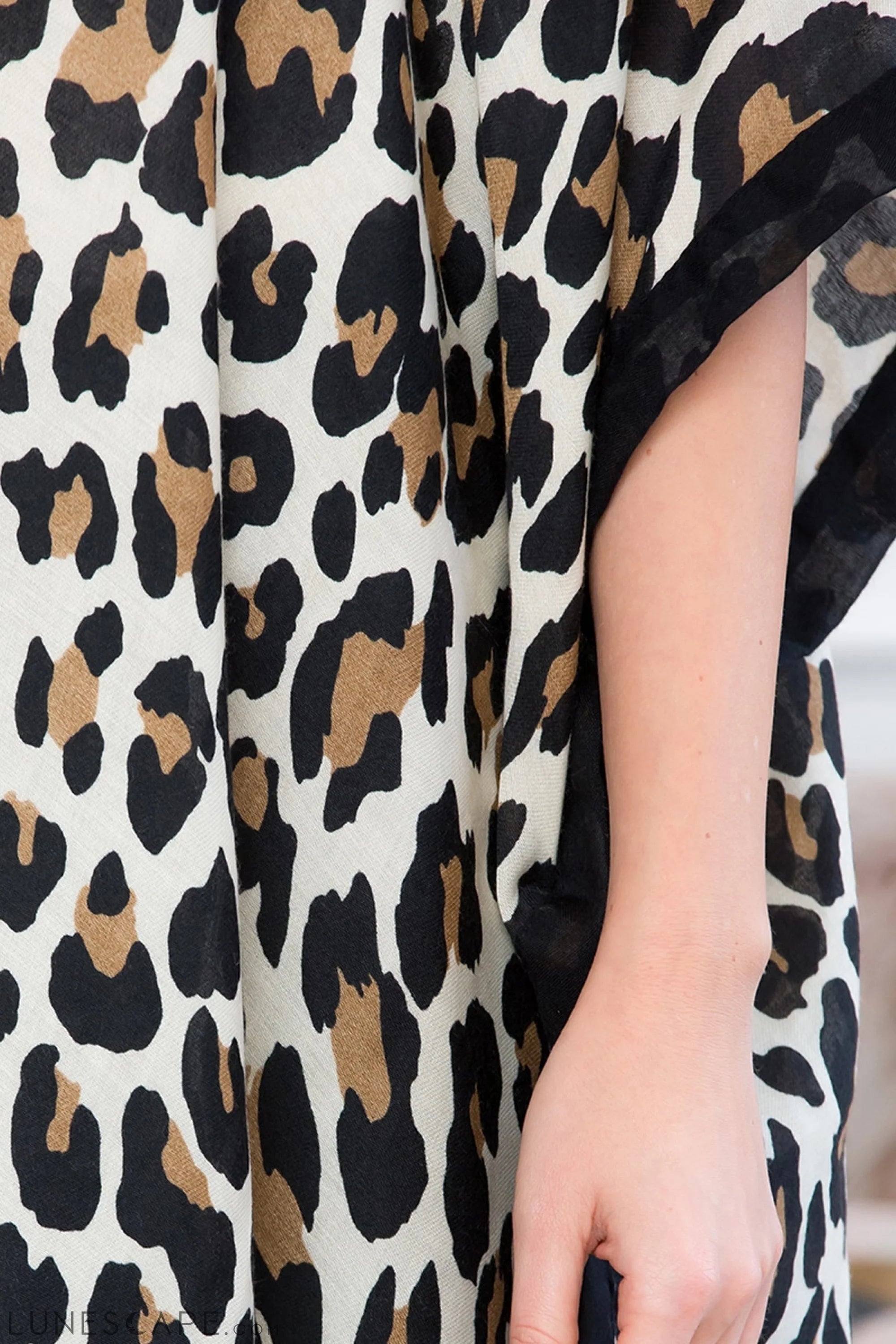 Leopard Open Front Kimono LUNESCAPE
