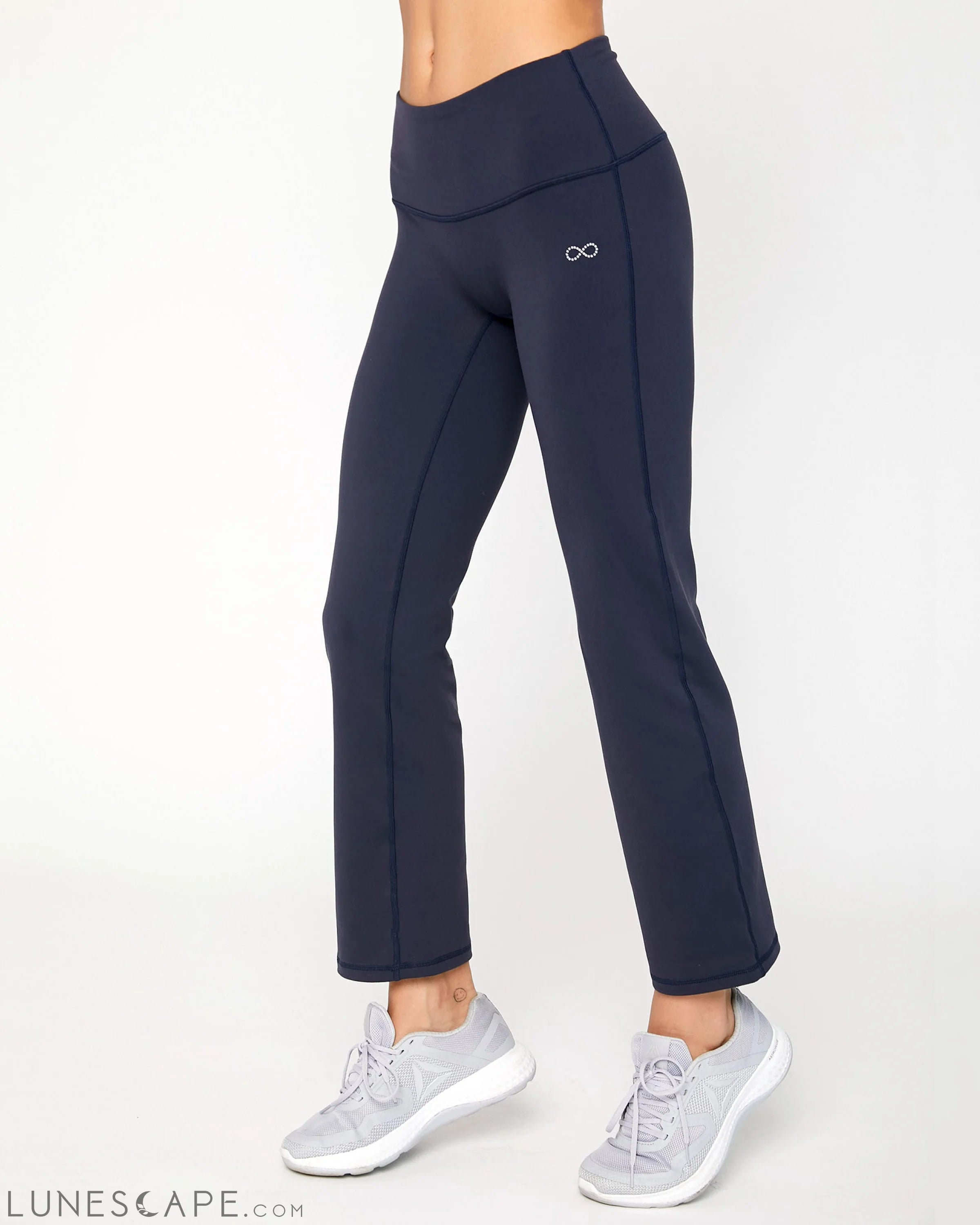 Lexi Bootcut Cloudlux Leggings 25.5" LUNESCAPE