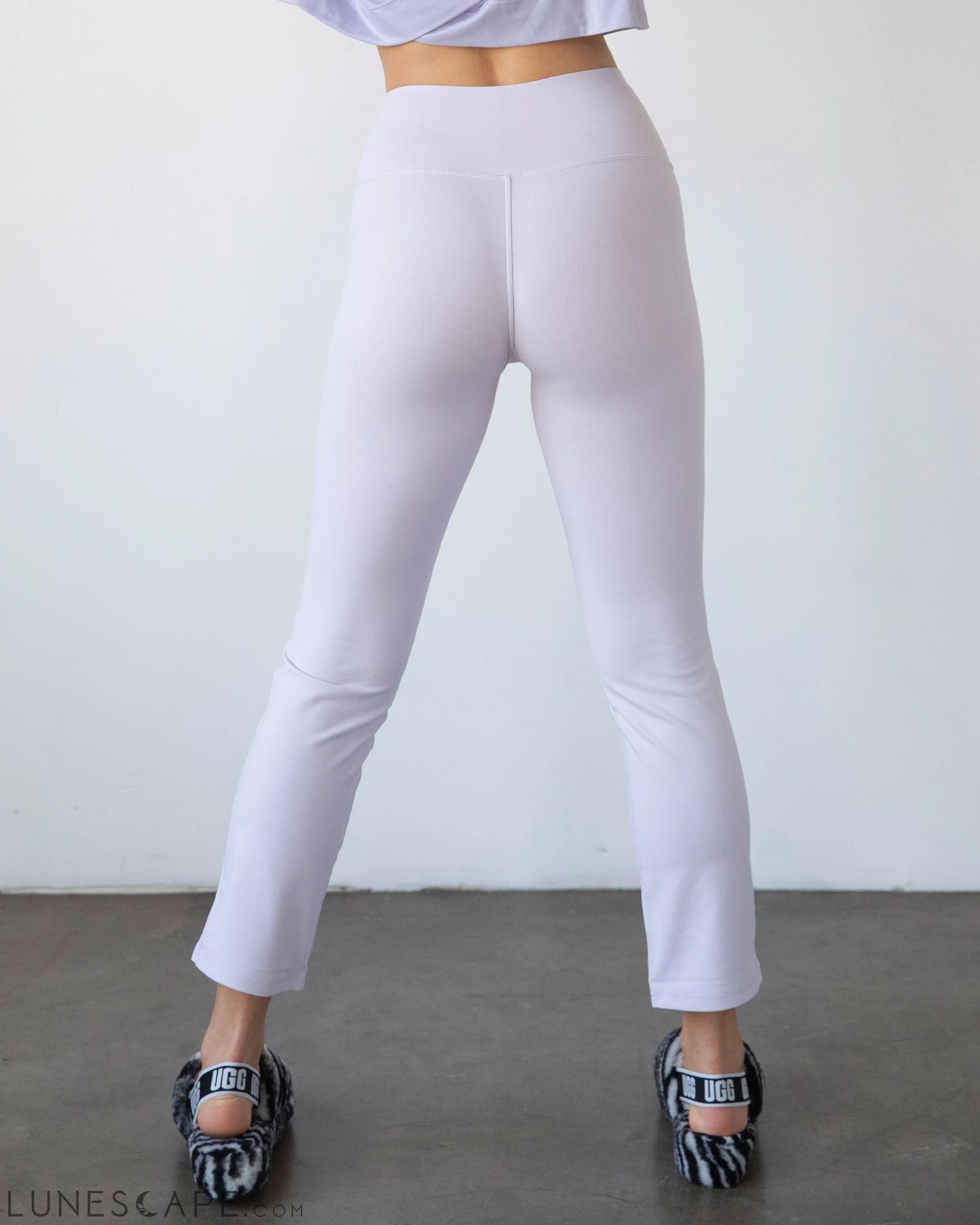 Lexi Bootcut Cloudlux Leggings 25.5" LUNESCAPE