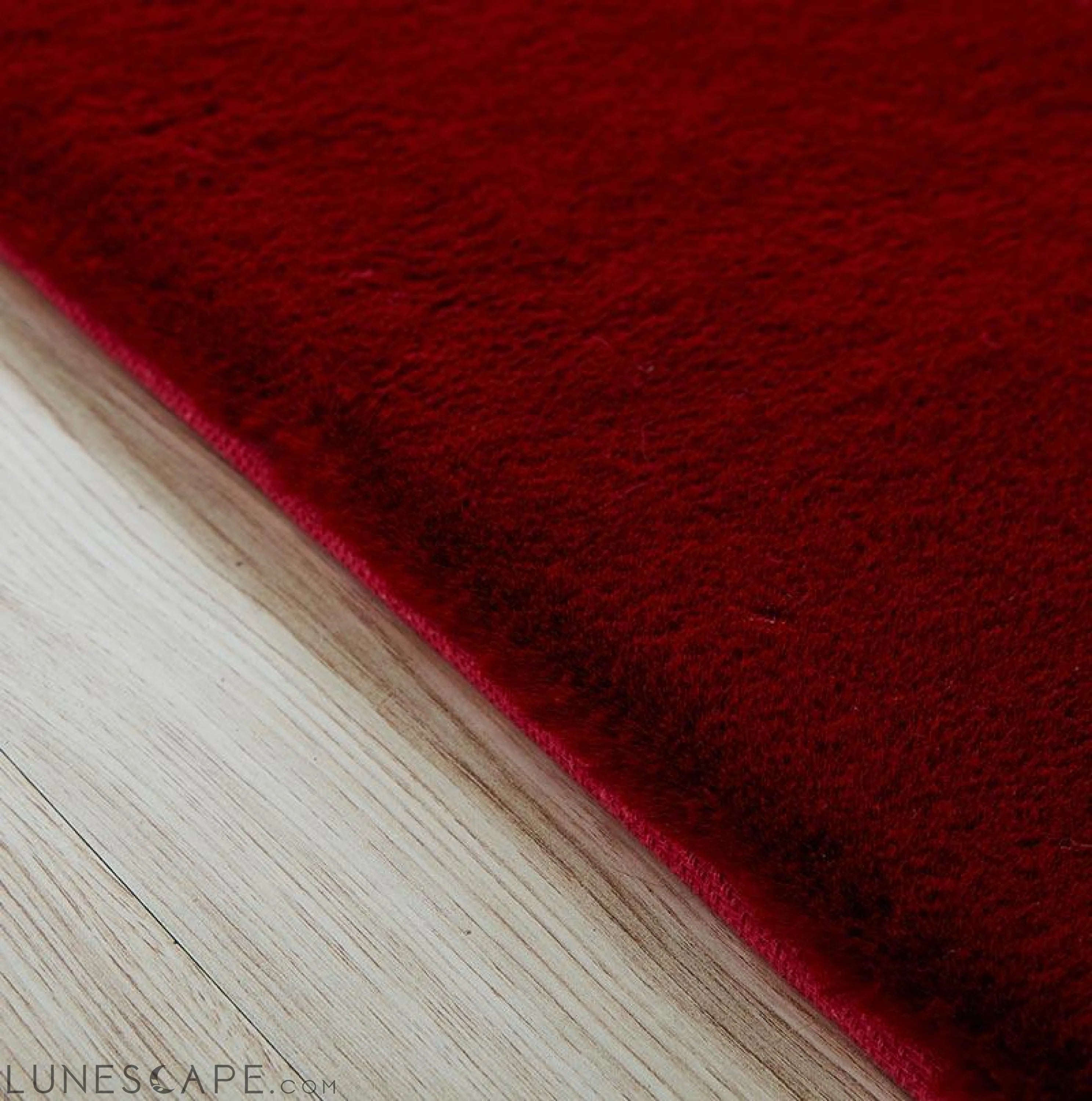 Lily Luxury Red Chinchilla Faux Fur Area Rug LUNESCAPE