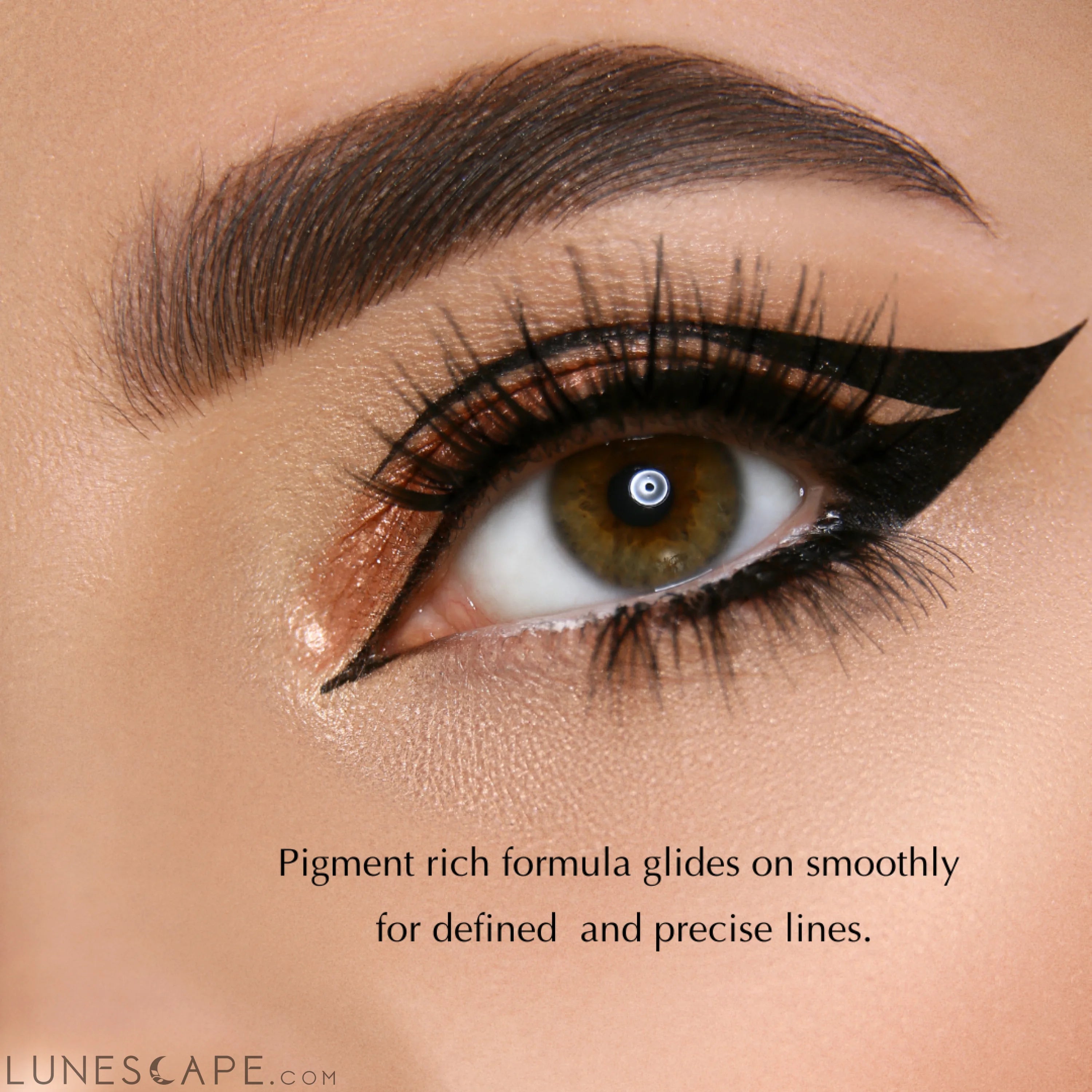 Liquid Eyeliner Pens - Non-Smudge, Waterproof LUNESCAPE