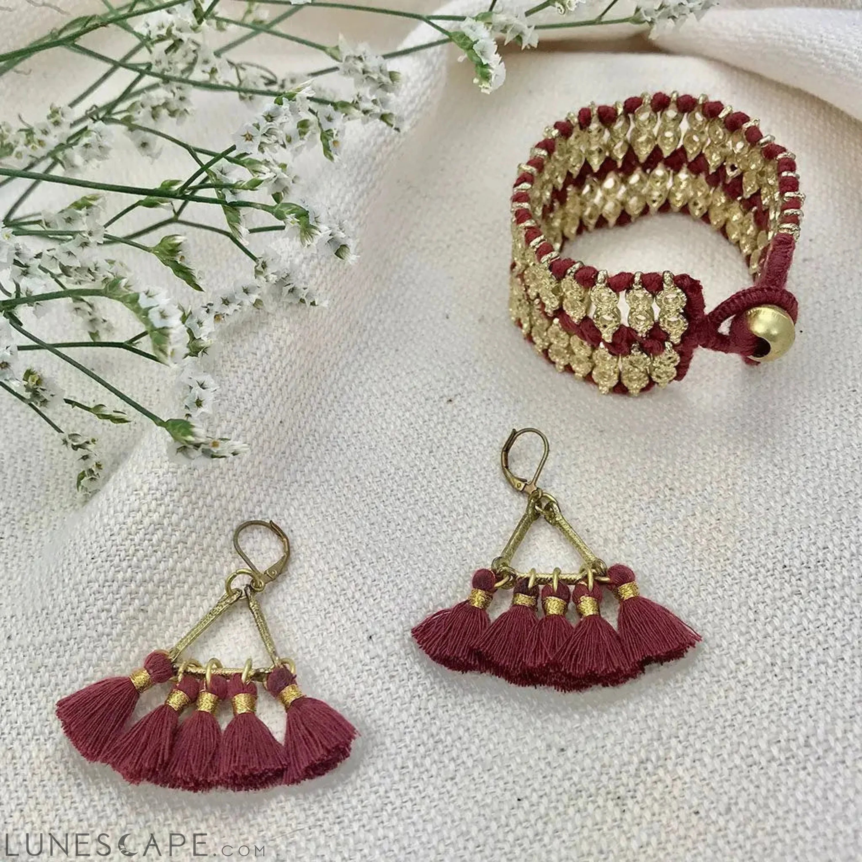 Lola Fan Earrings LUNESCAPE