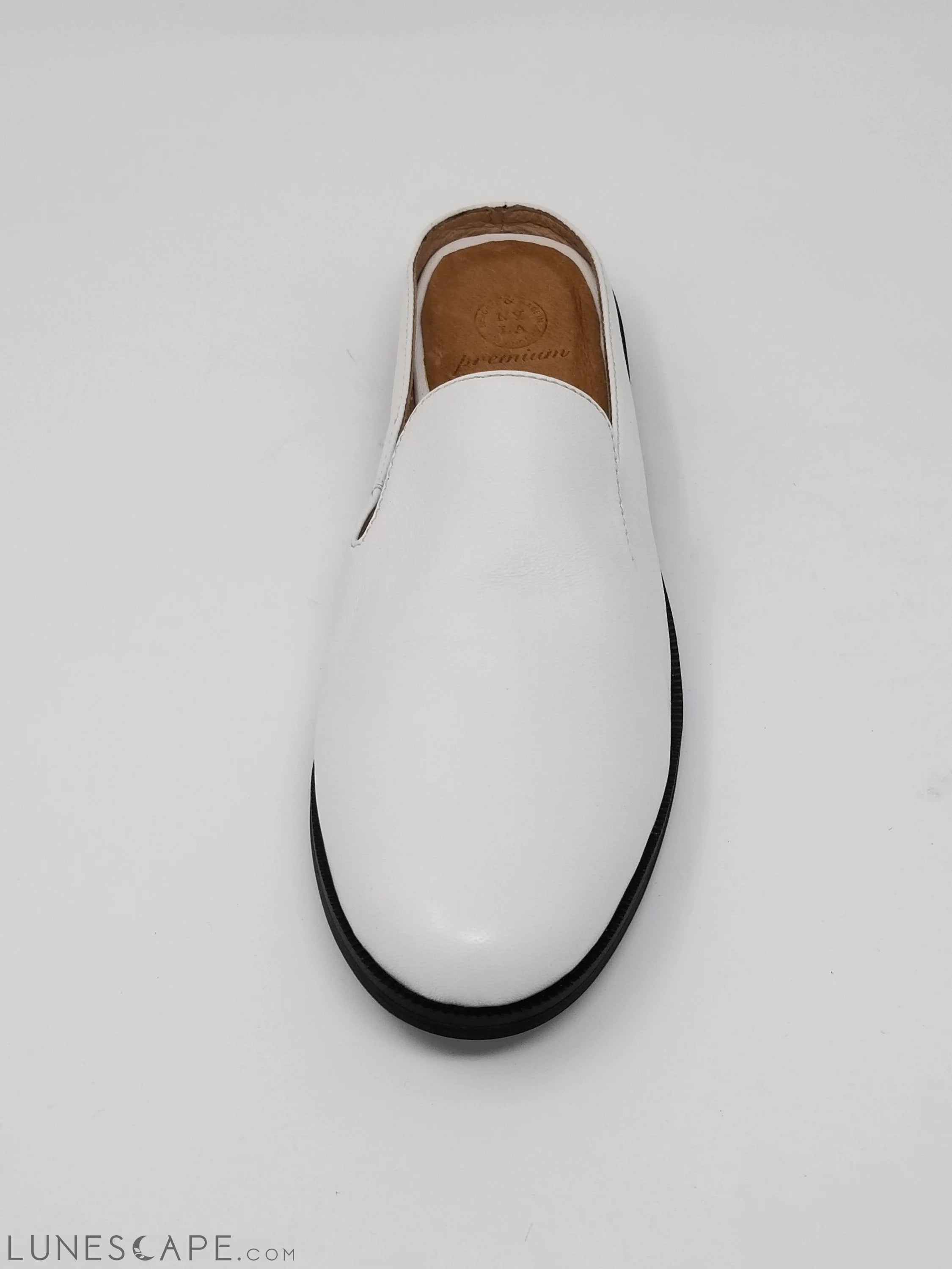 Long Beach Leopard Print Flat Mule Slipper LUNESCAPE