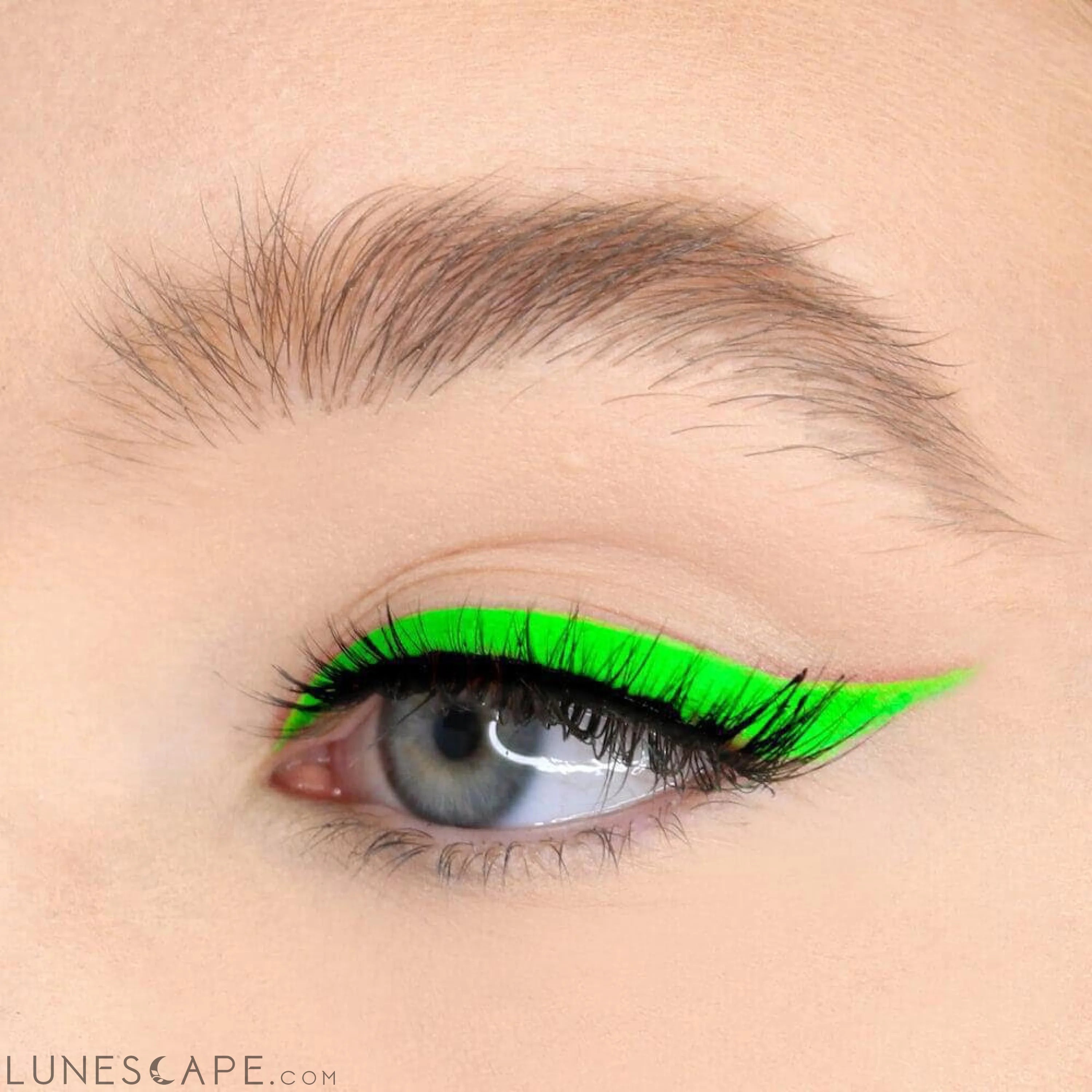 Long-Lasting Liquid Eyeliner - Limited Edition LUNESCAPE