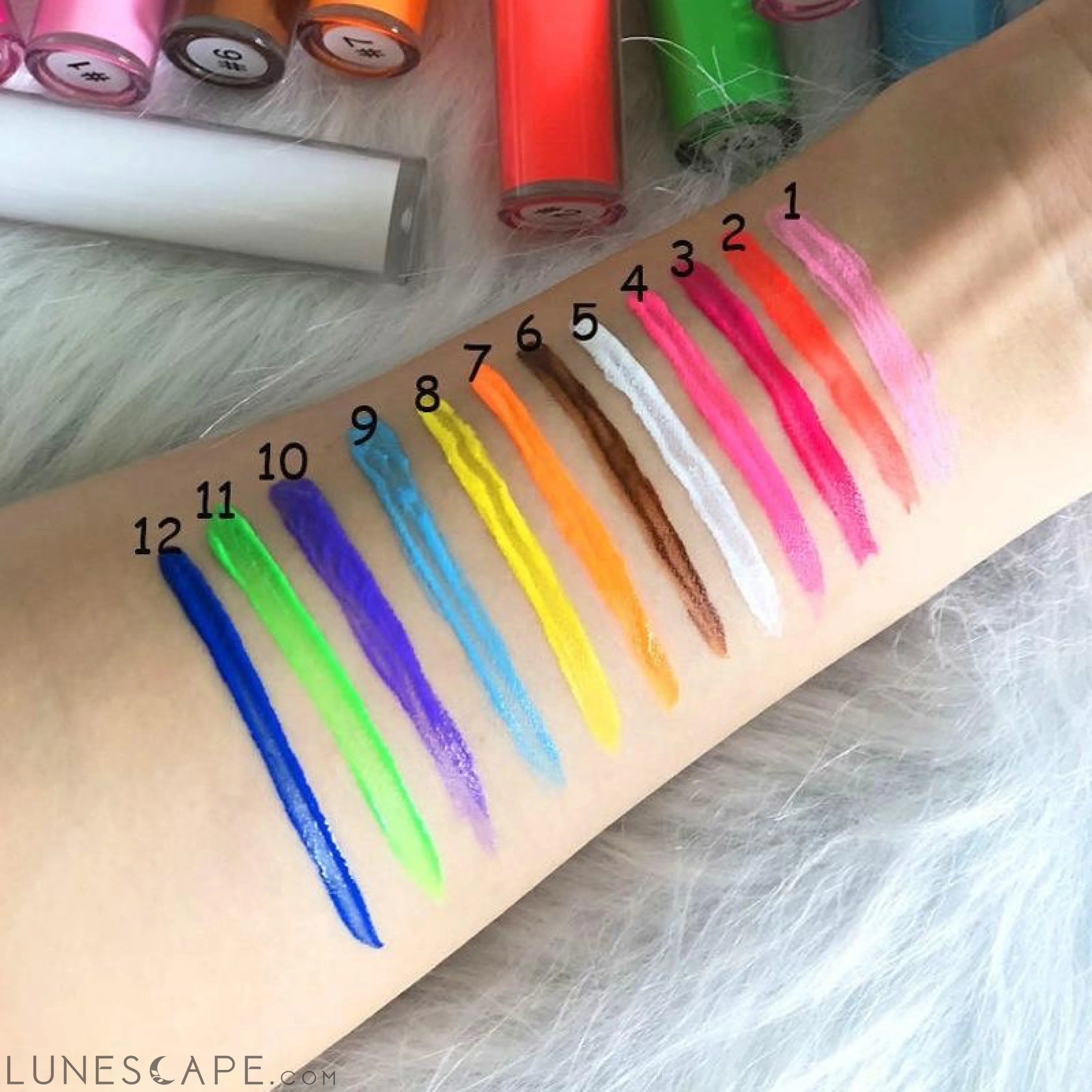 Long-Lasting Liquid Eyeliner - Limited Edition LUNESCAPE