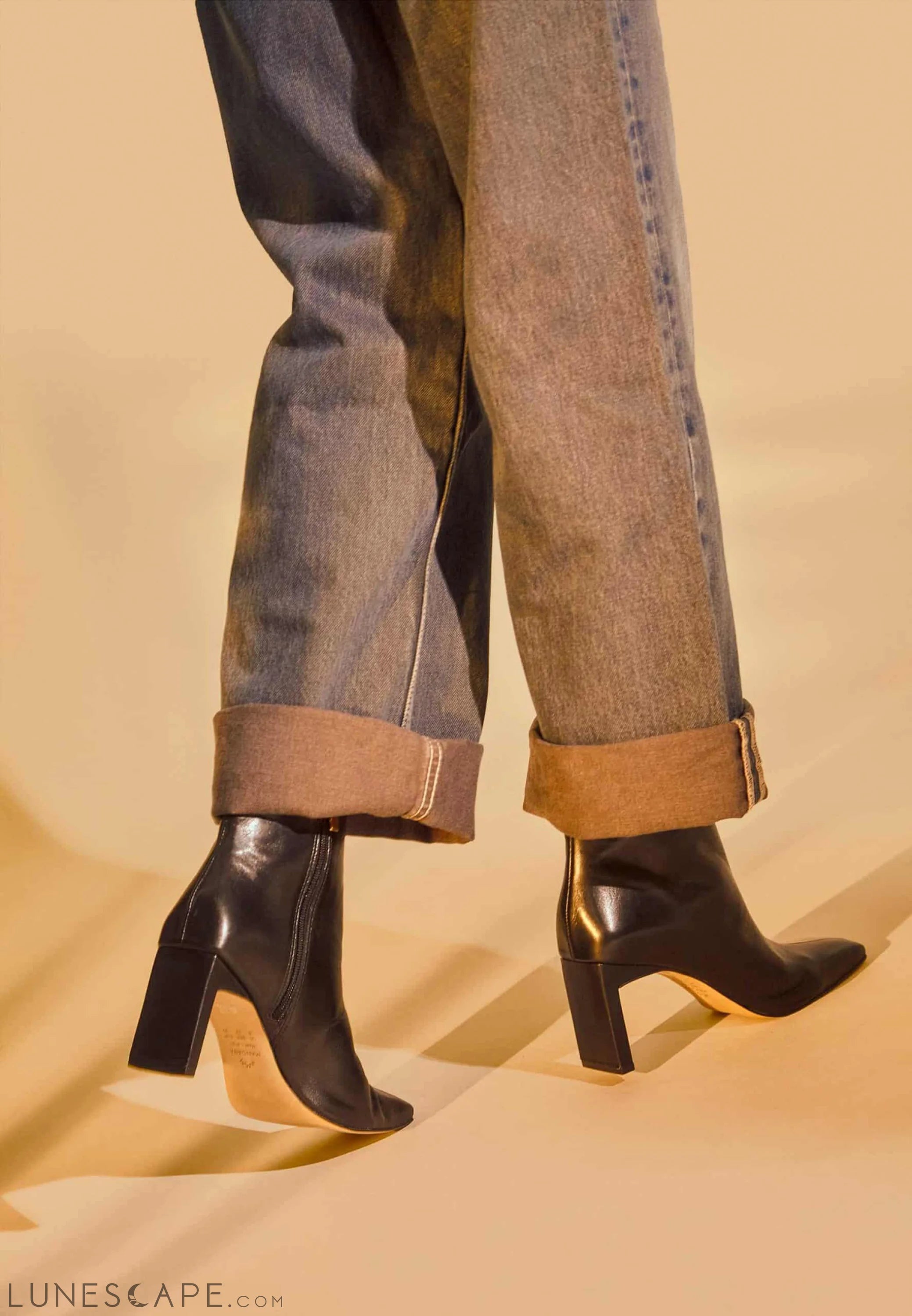 Mangará Senna Women's Block Heel Boots LUNESCAPE