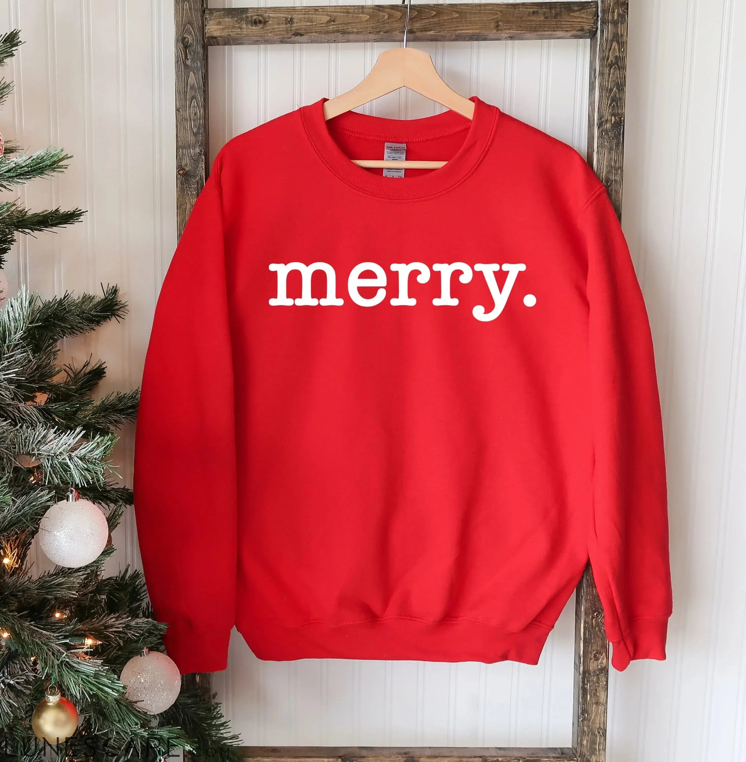 Merry Christmas Sweatshirt LUNESCAPE