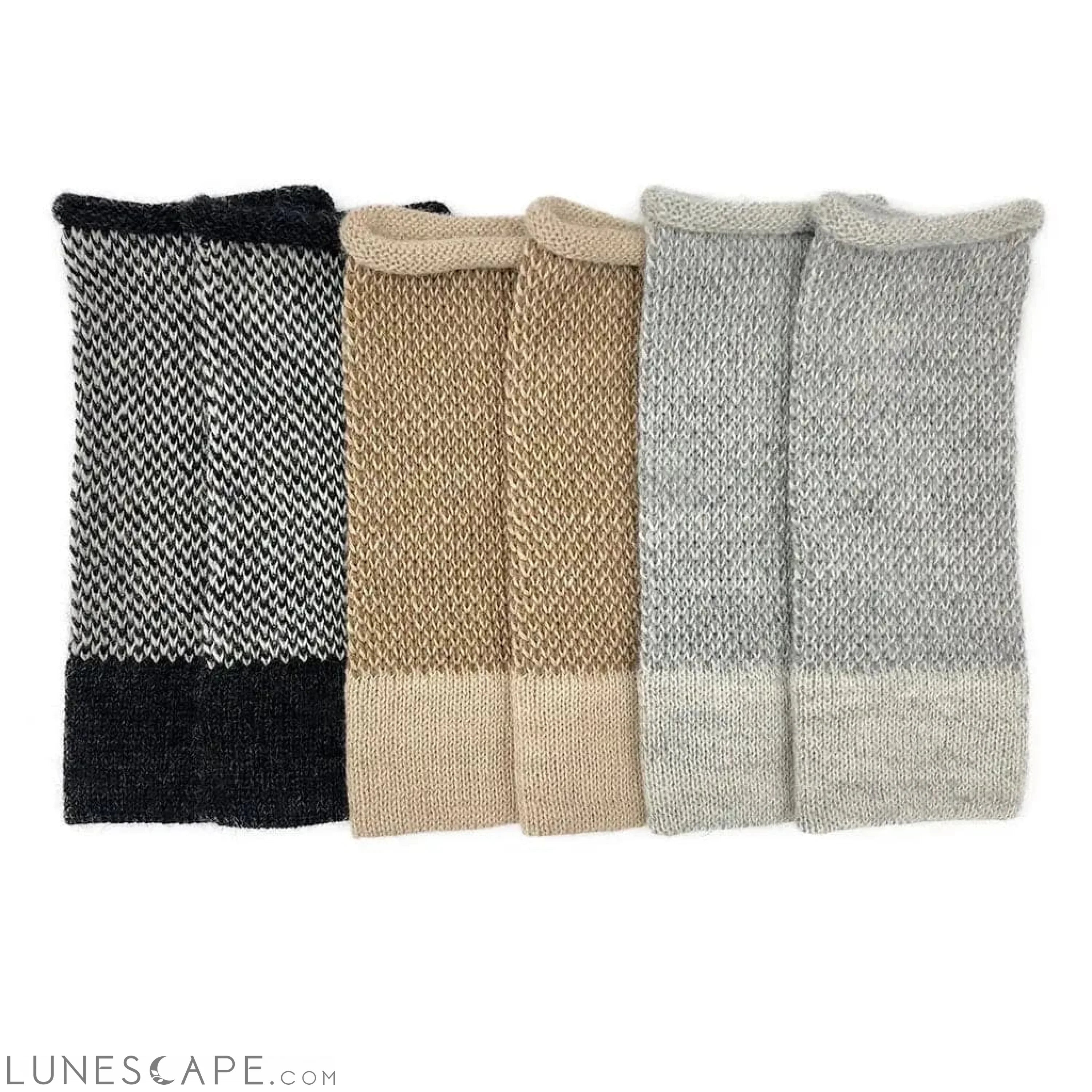 Midnight Interwoven Alpaca Gloves LUNESCAPE