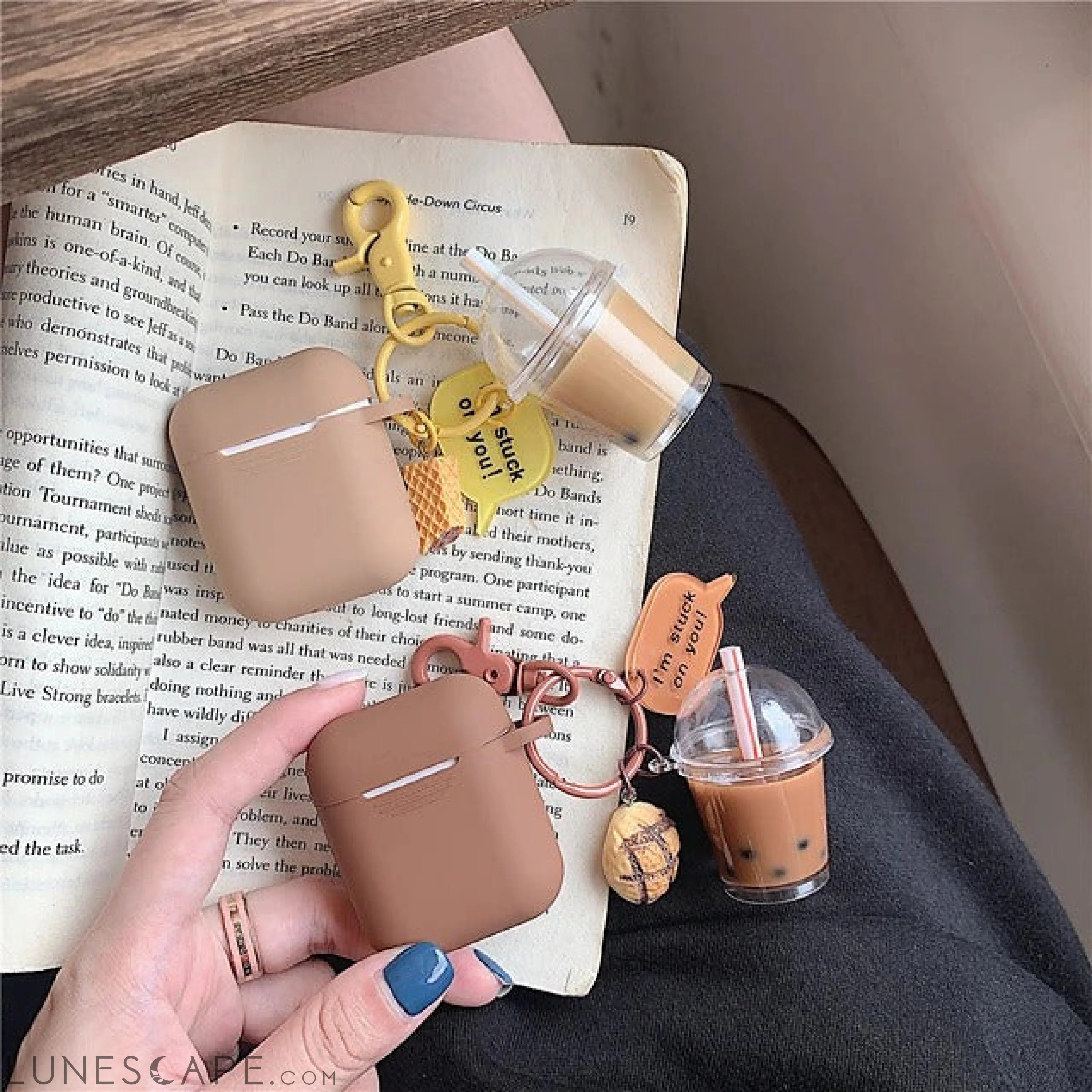 Milk Tea Pendant Silicone AirPods1/2/3 LUNESCAPE