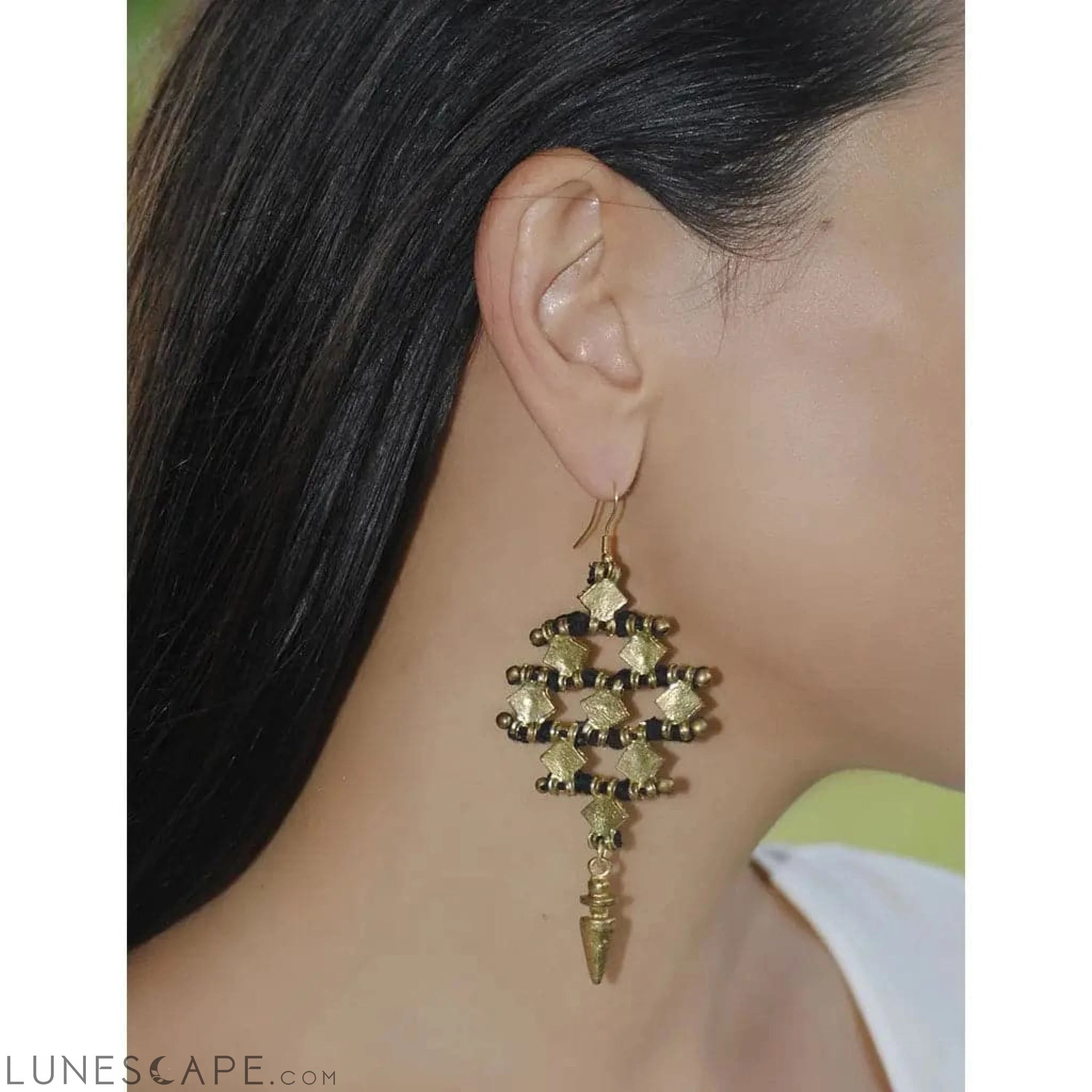 Nadu Tribal Earrings LUNESCAPE