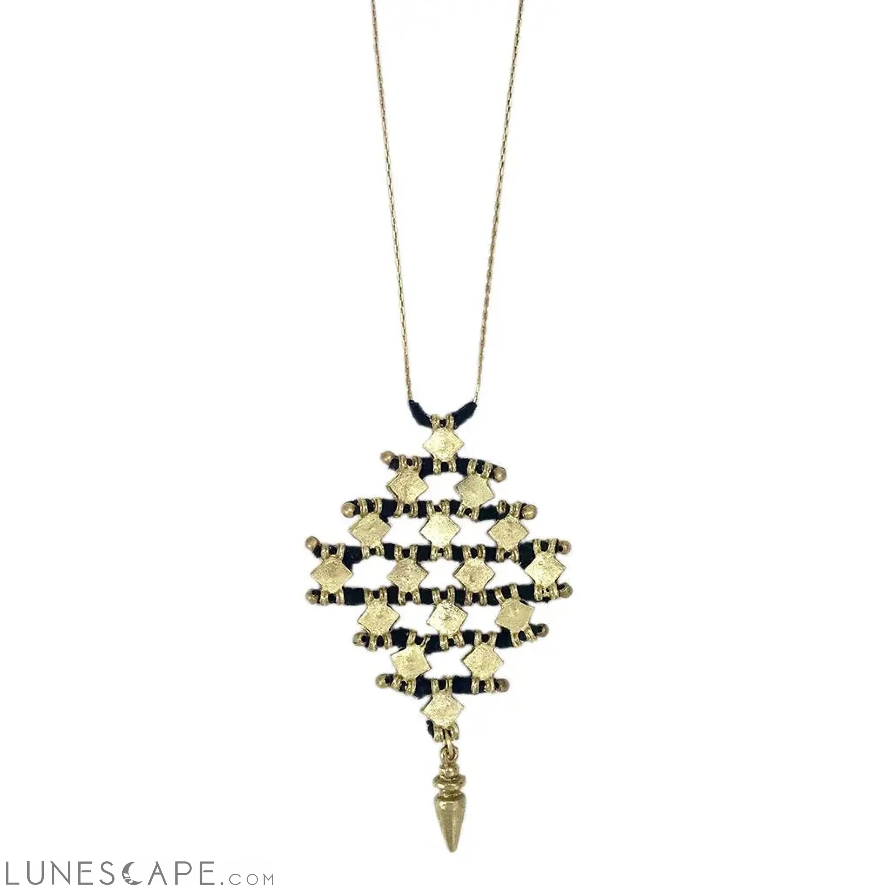 Nadu Tribal Necklace LUNESCAPE