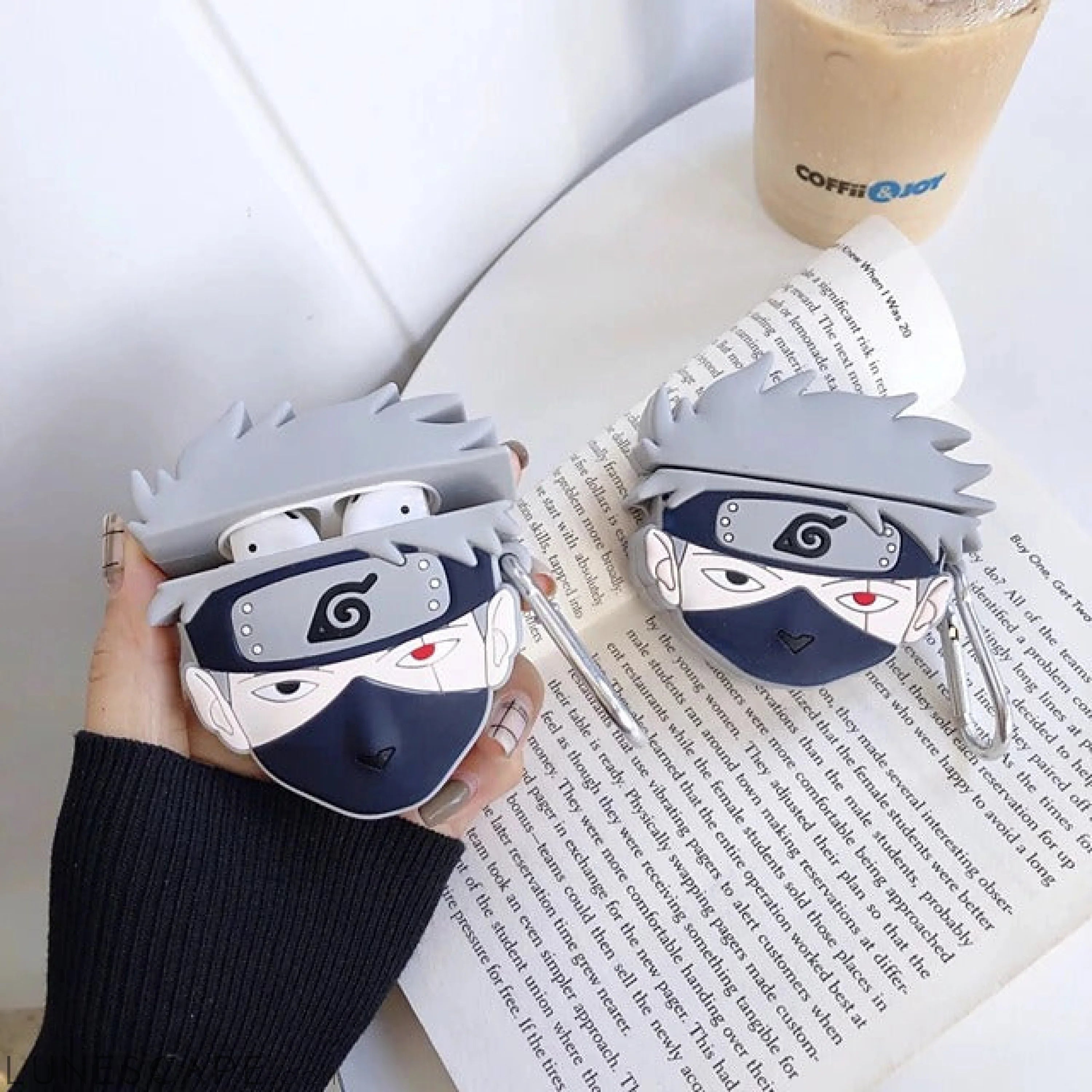 Ninja Hagi Kakashi AirPods Pro Case LUNESCAPE
