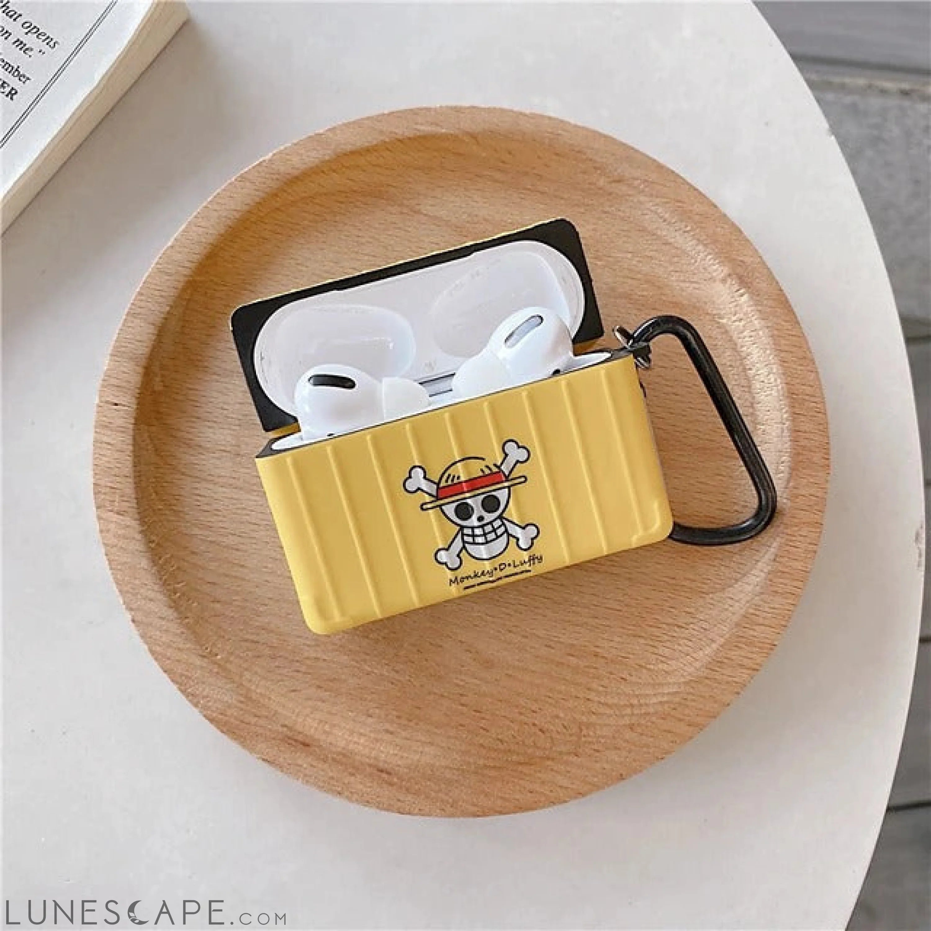 One Piece AirPods 1/2/3 Case LUNESCAPE