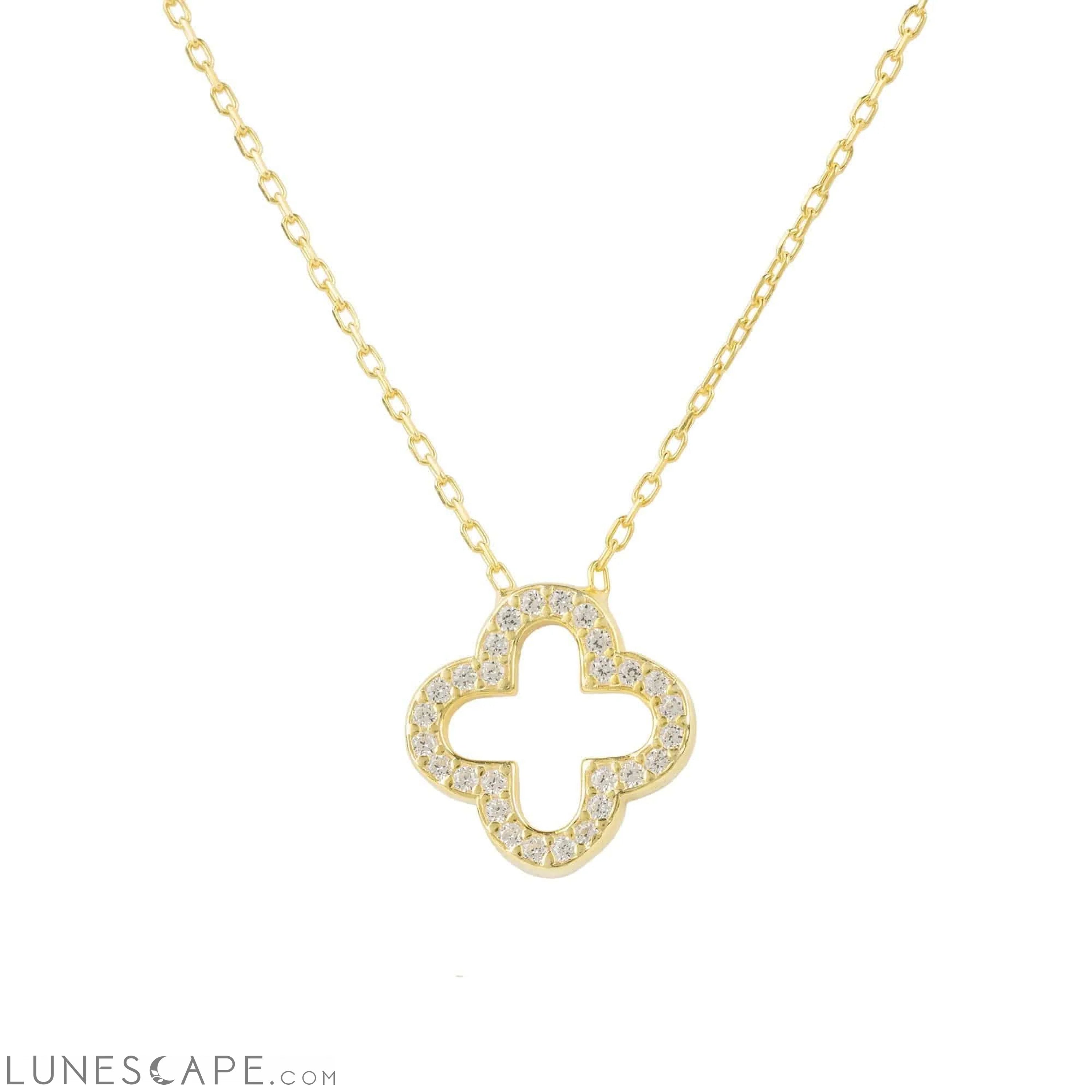 Open Clover Pendant Necklace LUNESCAPE