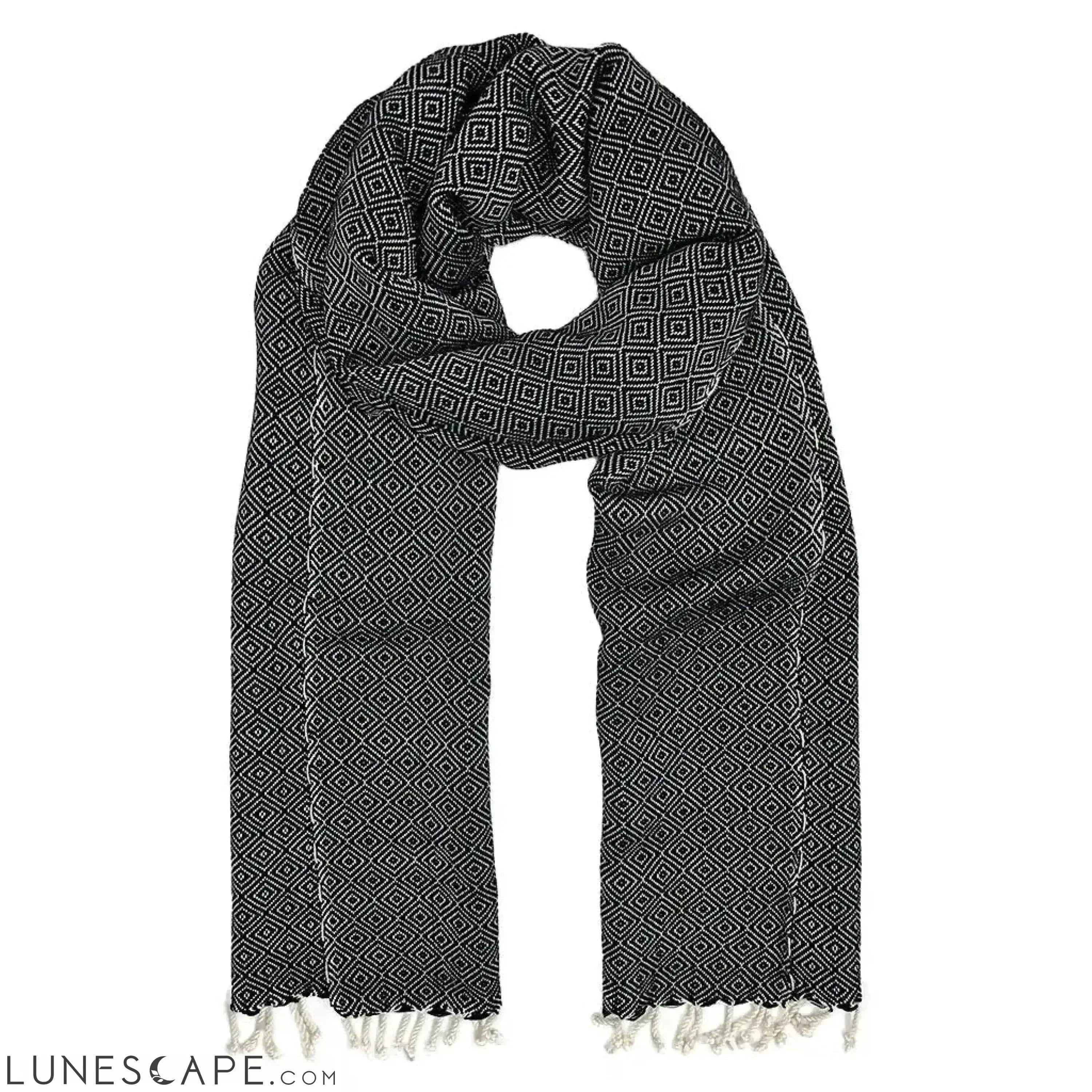 Organic Cotton Diamond Scarf LUNESCAPE