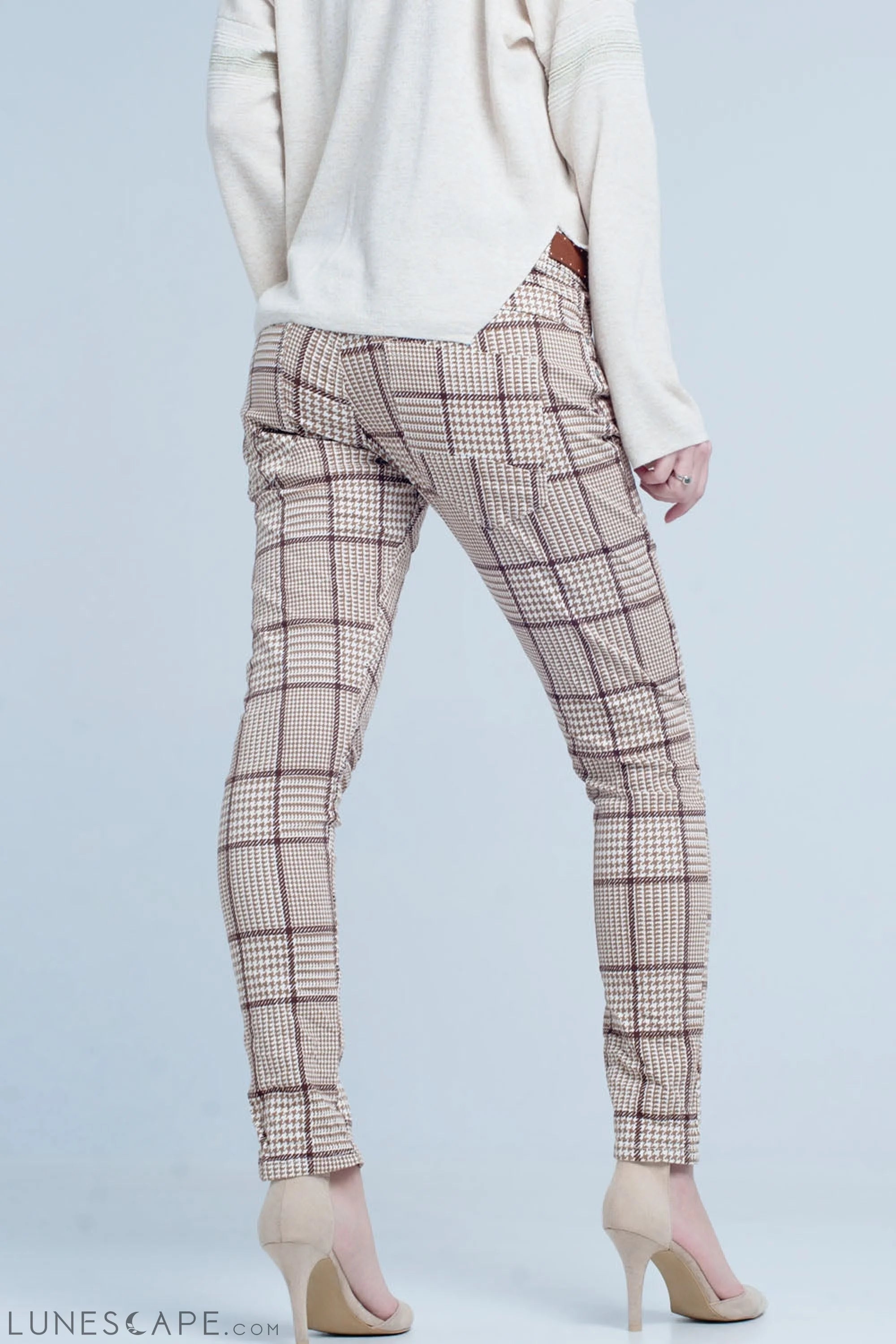 Pants in Beige Check With Button LUNESCAPE