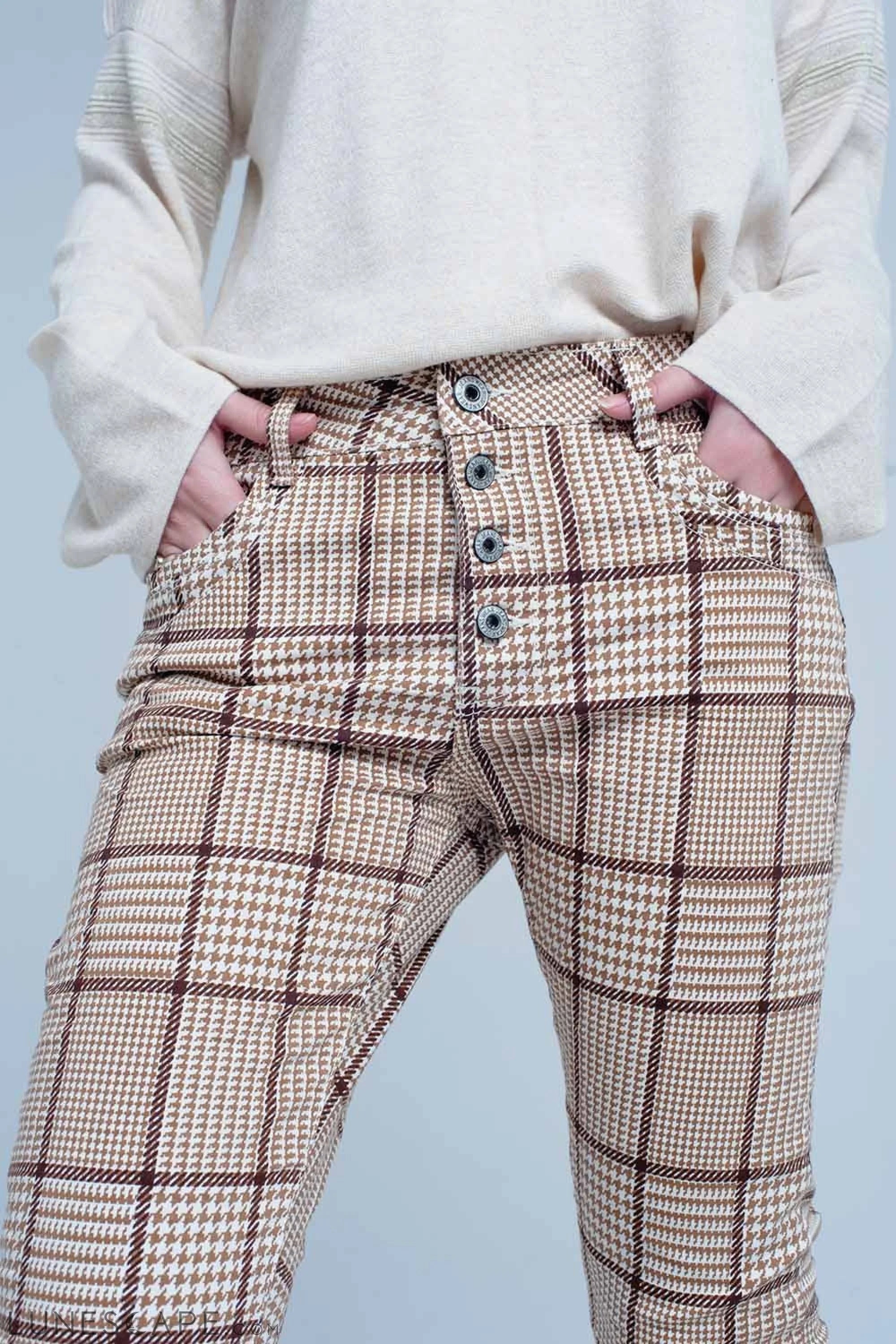 Pants in Beige Check With Button LUNESCAPE