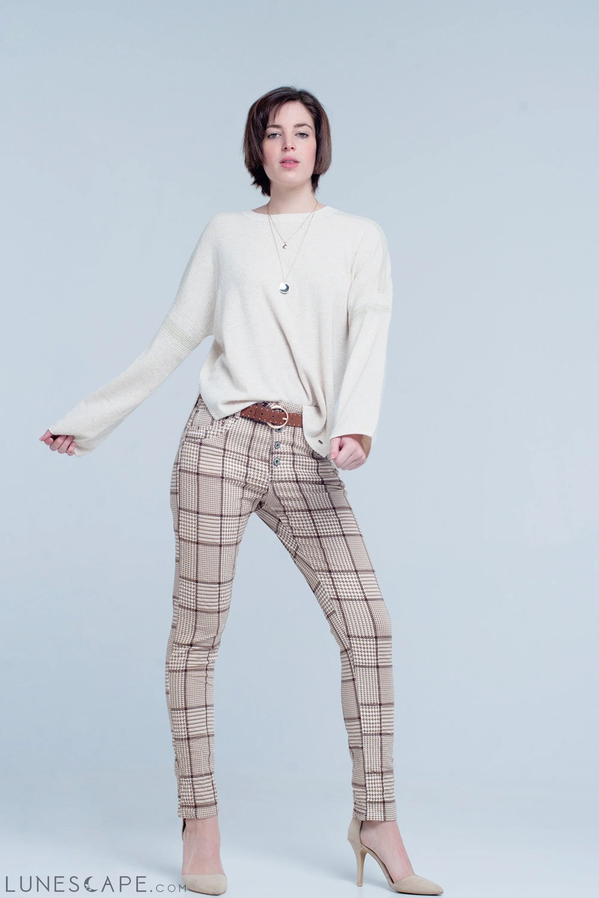 Pants in Beige Check With Button LUNESCAPE