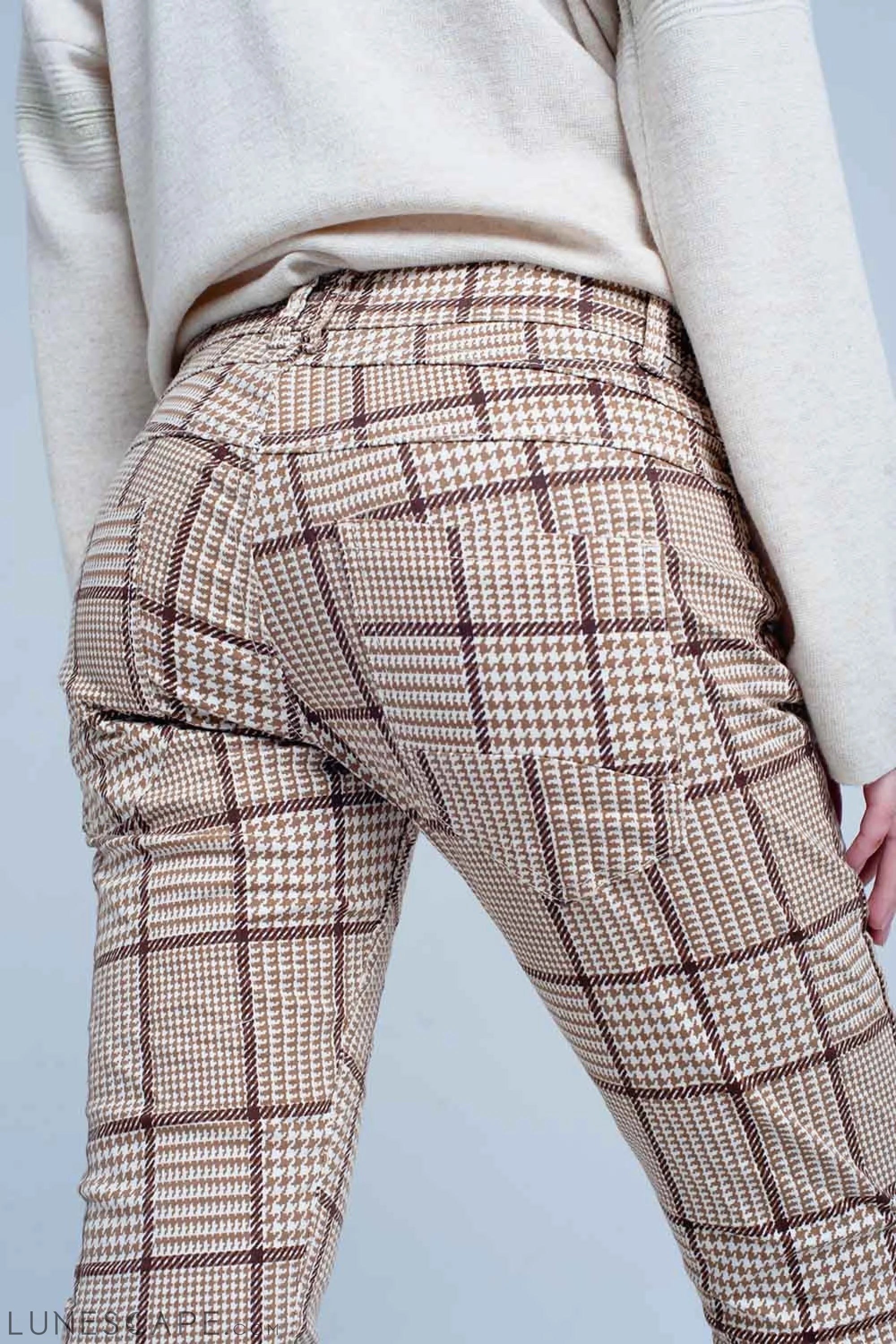 Pants in Beige Check With Button LUNESCAPE