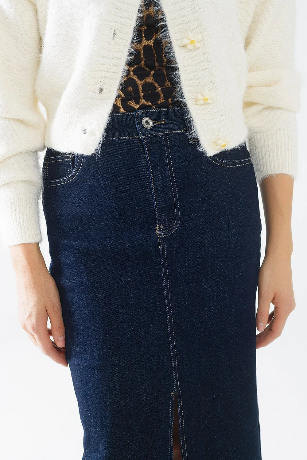 Pencil Denim Skirt in Dark Wash LUNESCAPE