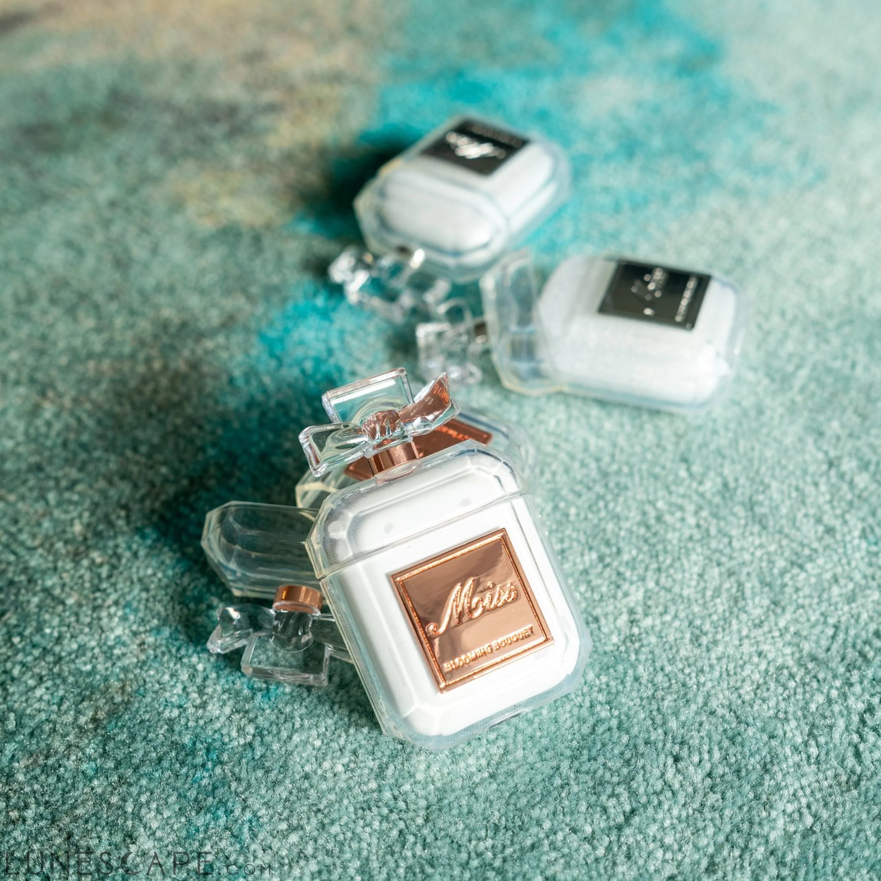 Perfume AirPods Protective Cover LUNESCAPE
