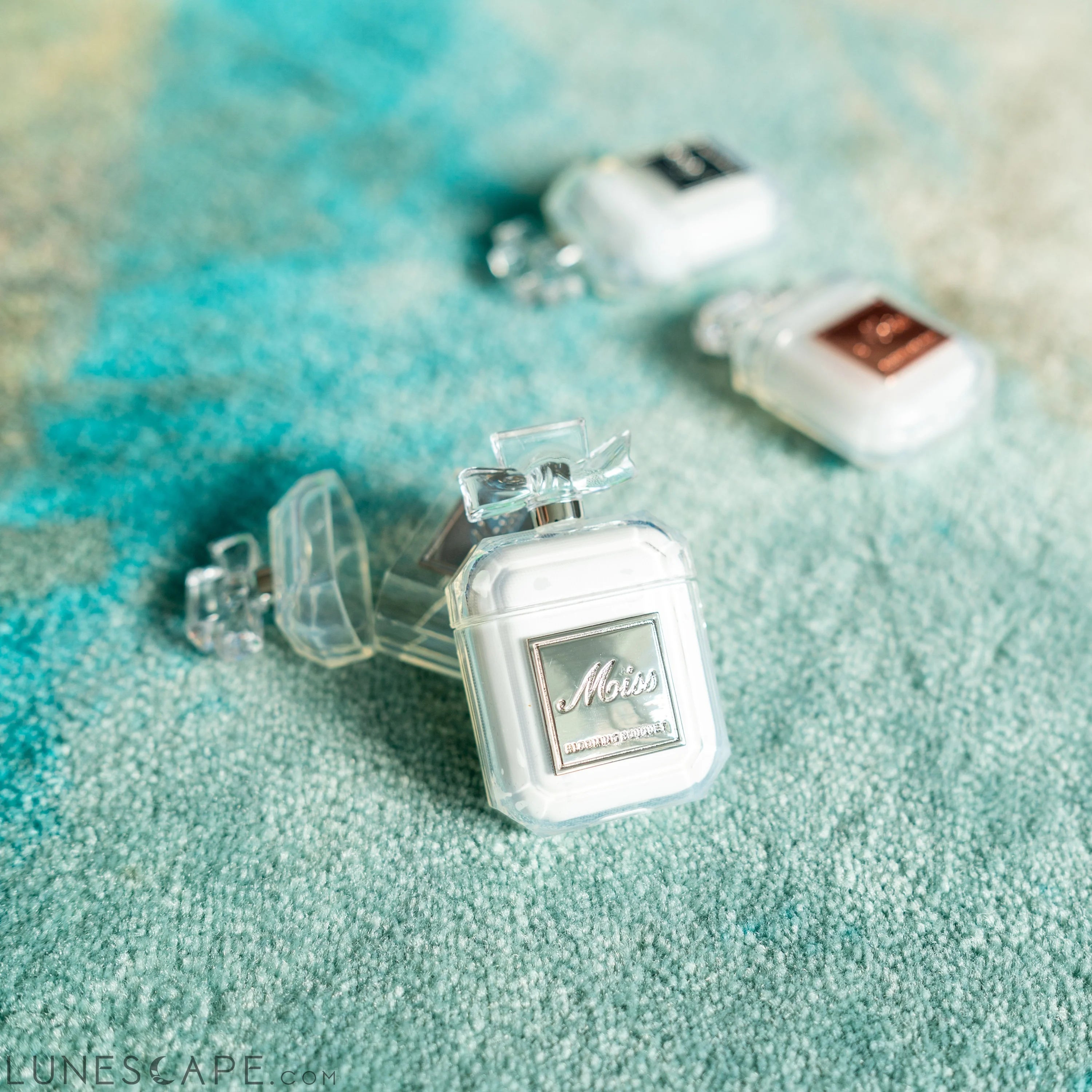 Perfume AirPods Protective Cover LUNESCAPE