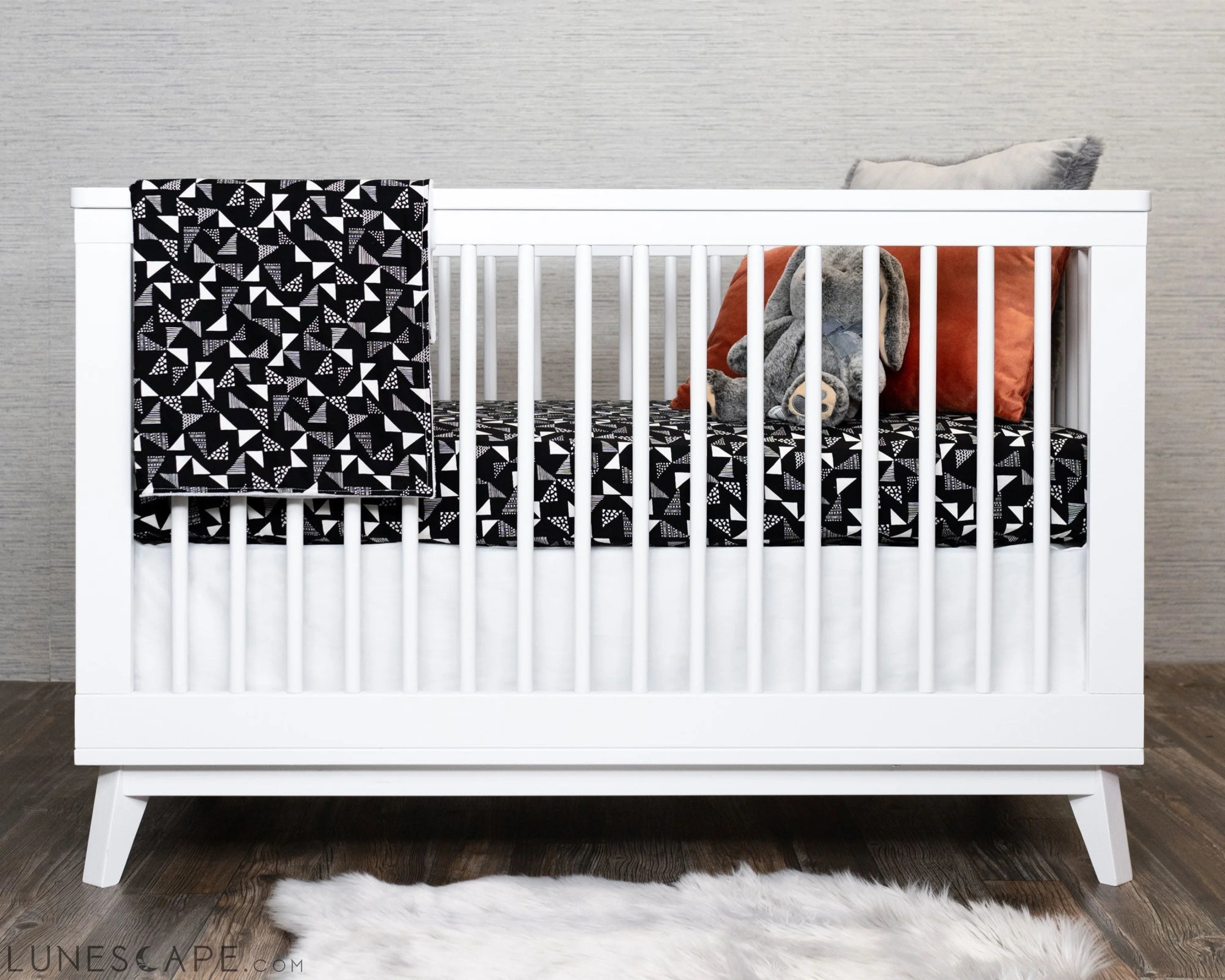 Pinwheels Crib Bedding Set LUNESCAPE