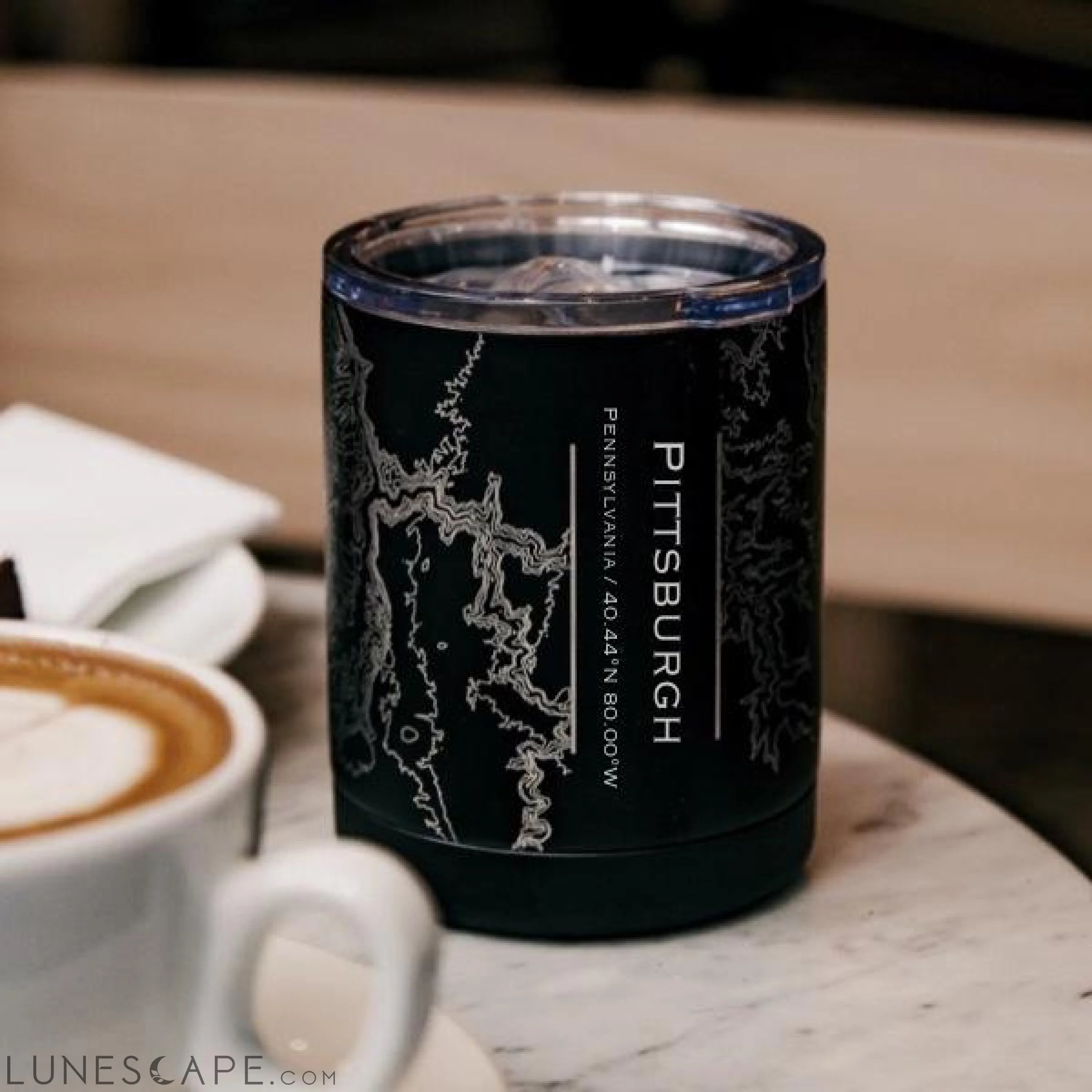 Pittsburgh - Pennsylvania Map Insulated Cup in Matte Black LUNESCAPE