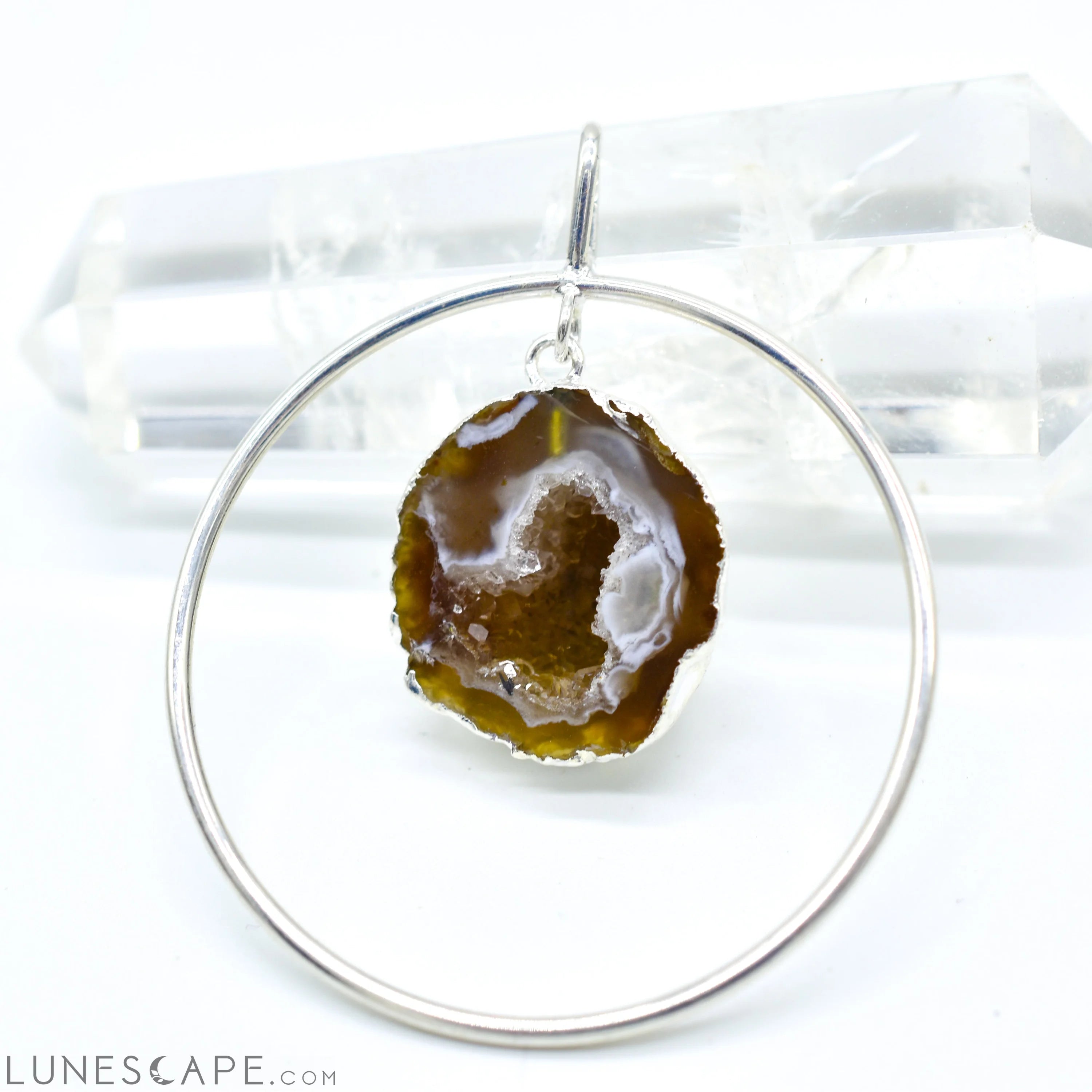 Plated Agate Geodes in Circle Pendant or Necklace LUNESCAPE
